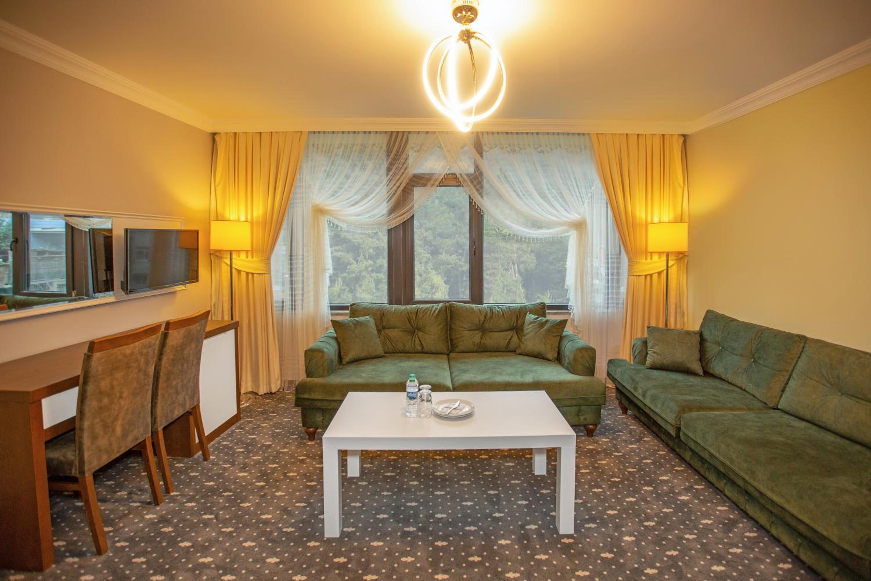 Apartment with Lake View photo 1