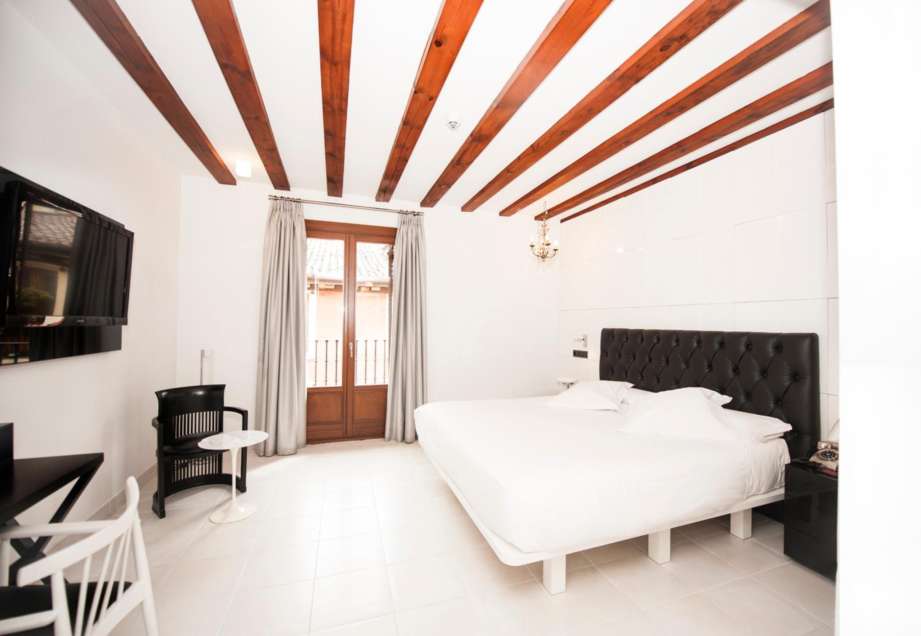 Junior Suite - Photo 21