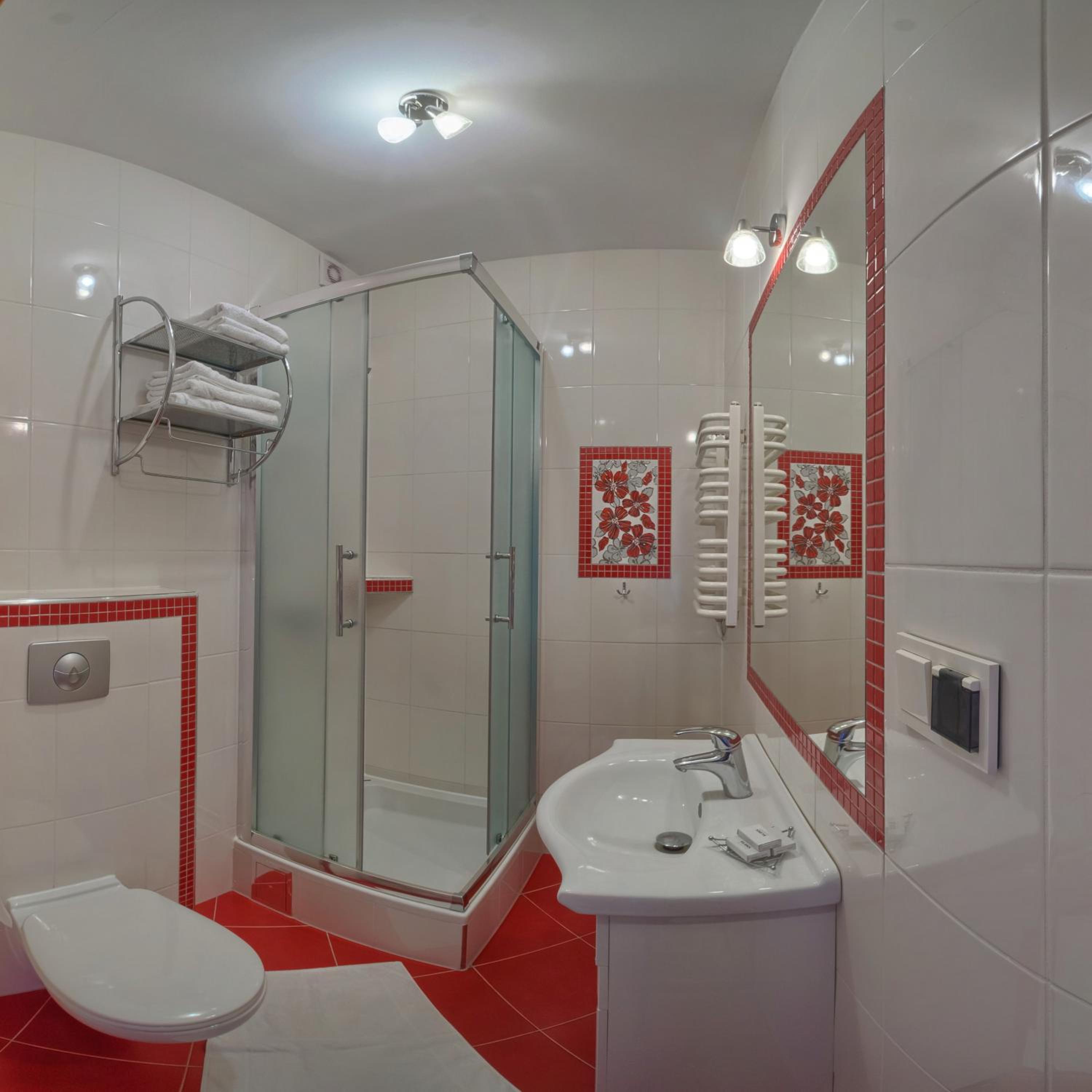 Double Room - Photo 4