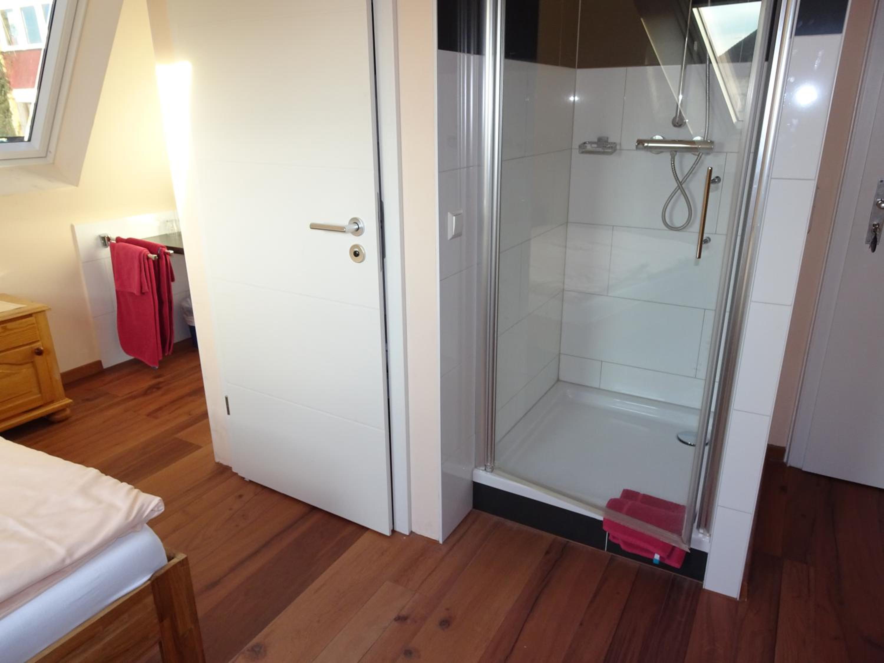 Budget Double Room photo 2