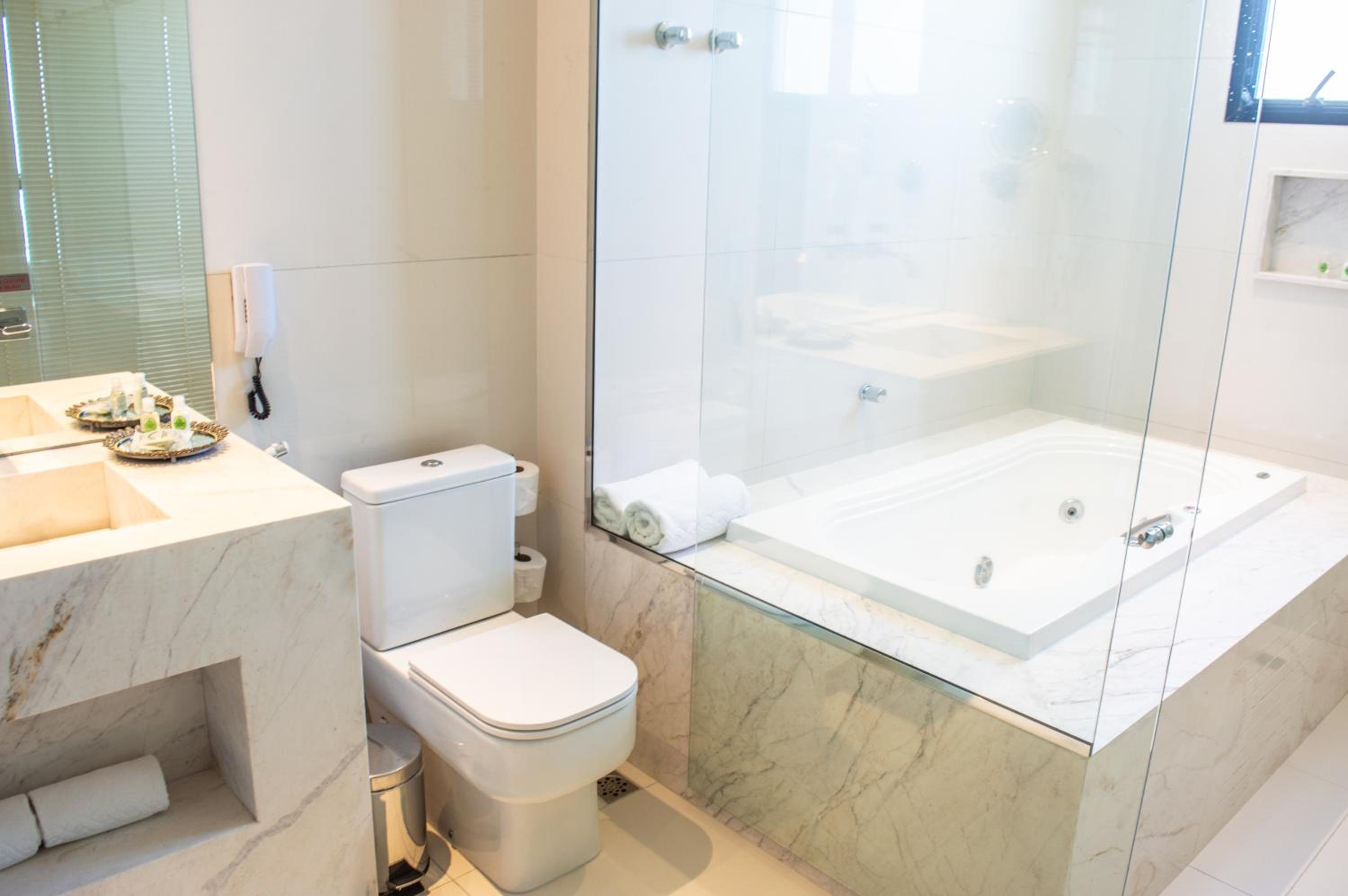 King Suite with Sea View