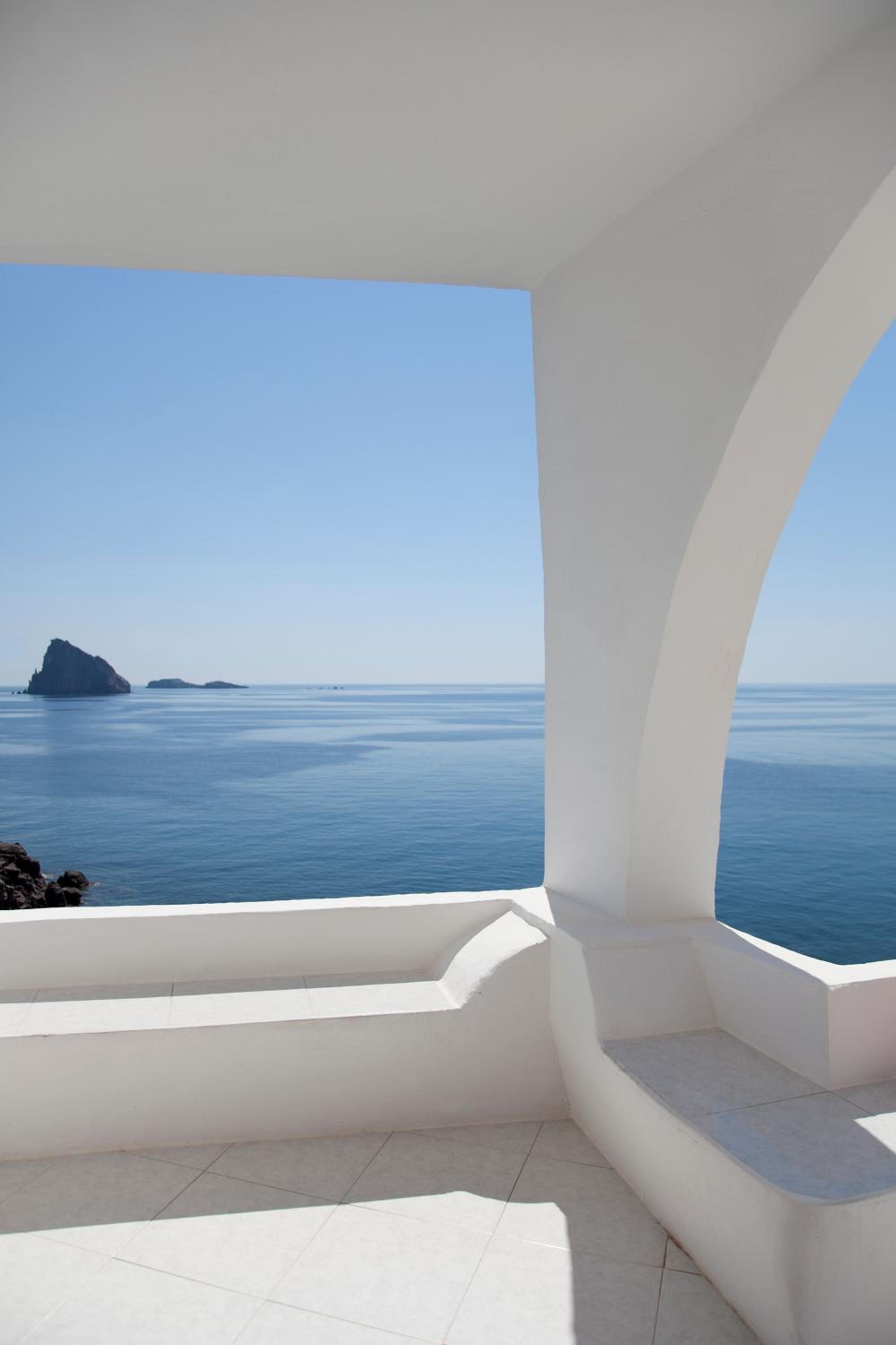 Superior Double Room With Sea View photo 3