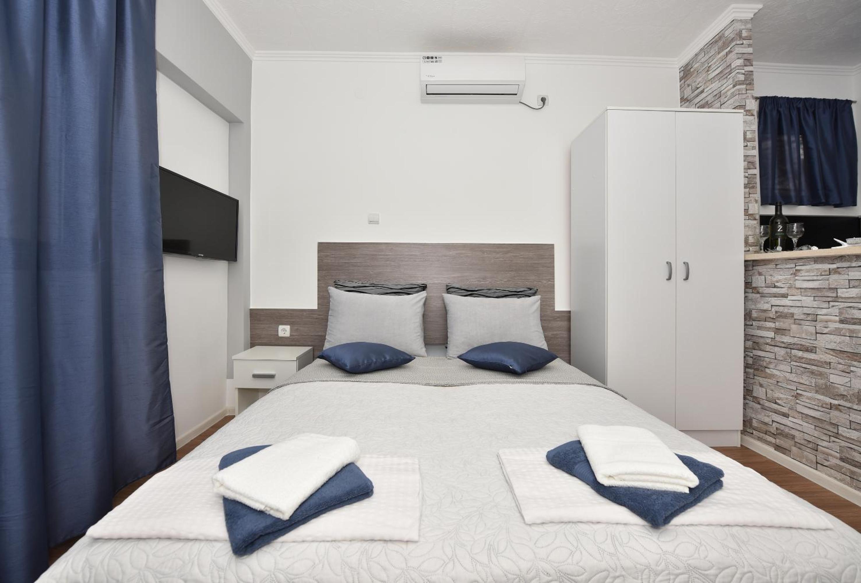 Apartment - Ground Floor photo 1