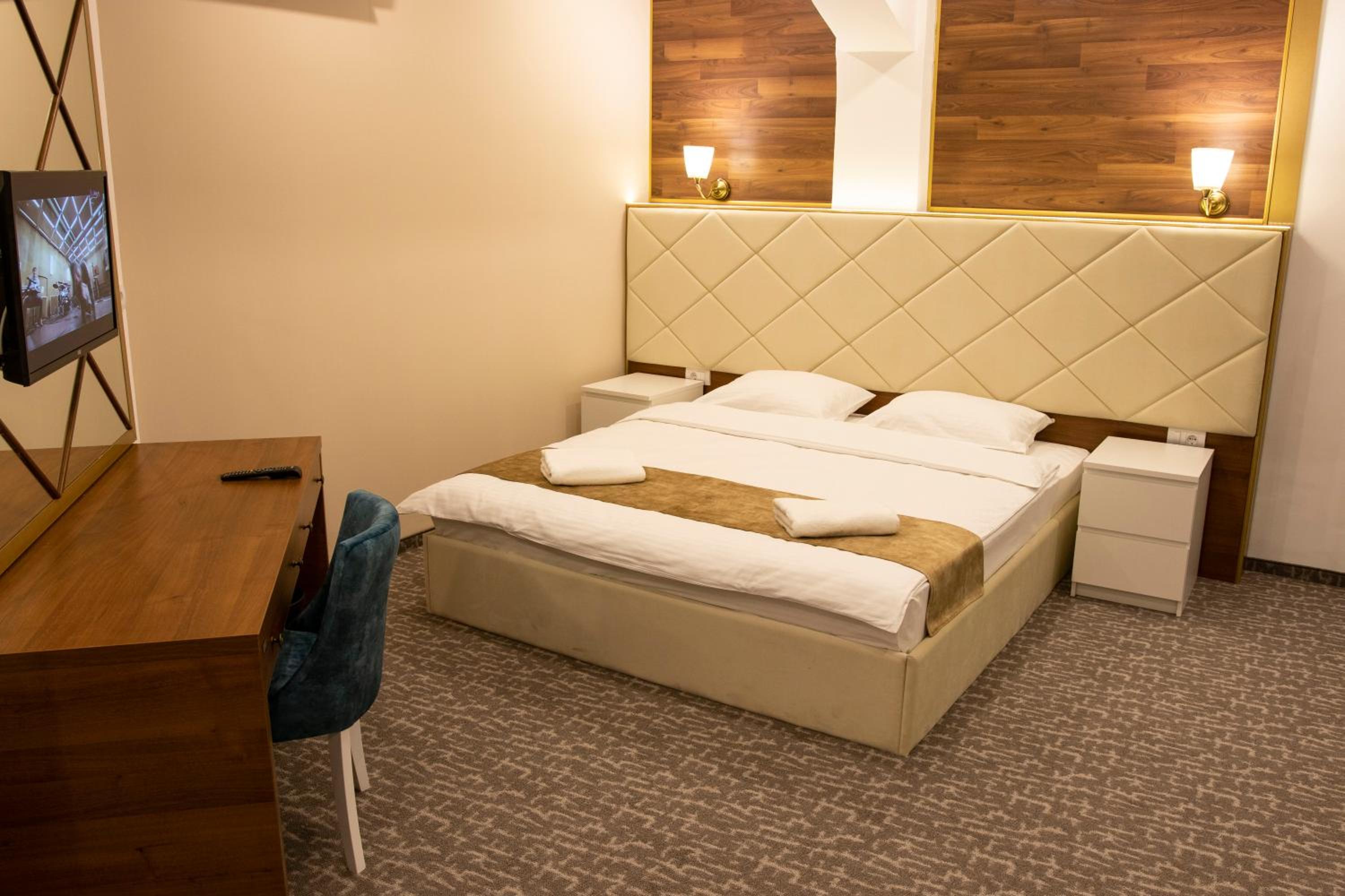 Family Suite - Photo 13
