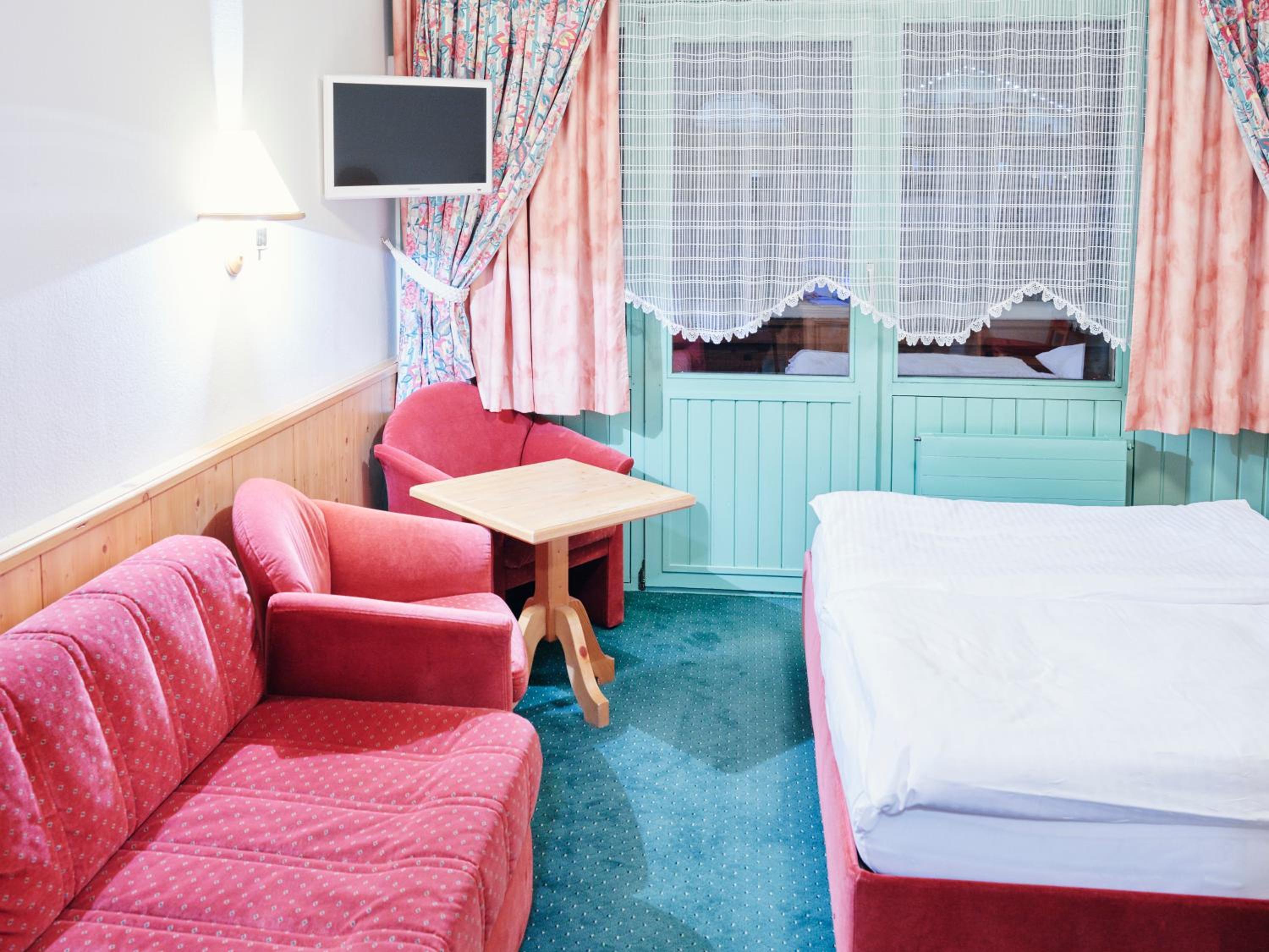 Double Room with Balcony photo 2