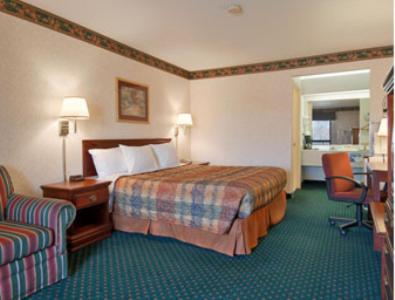 Standard King Room - Smoking - Photo 1