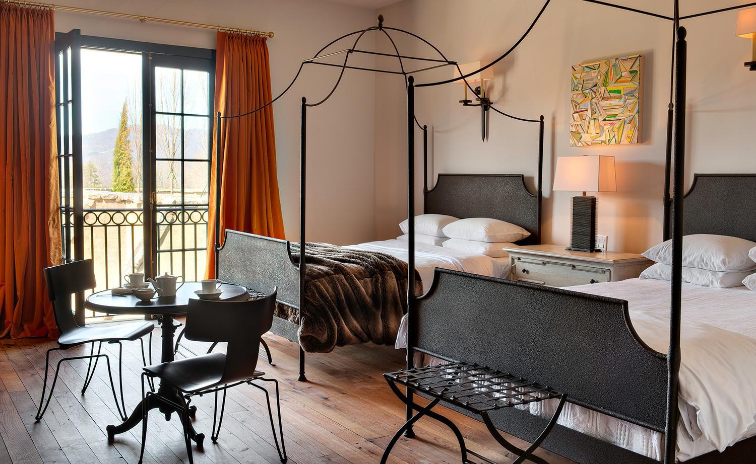 Queen Room With Two Queen Beds photo 1