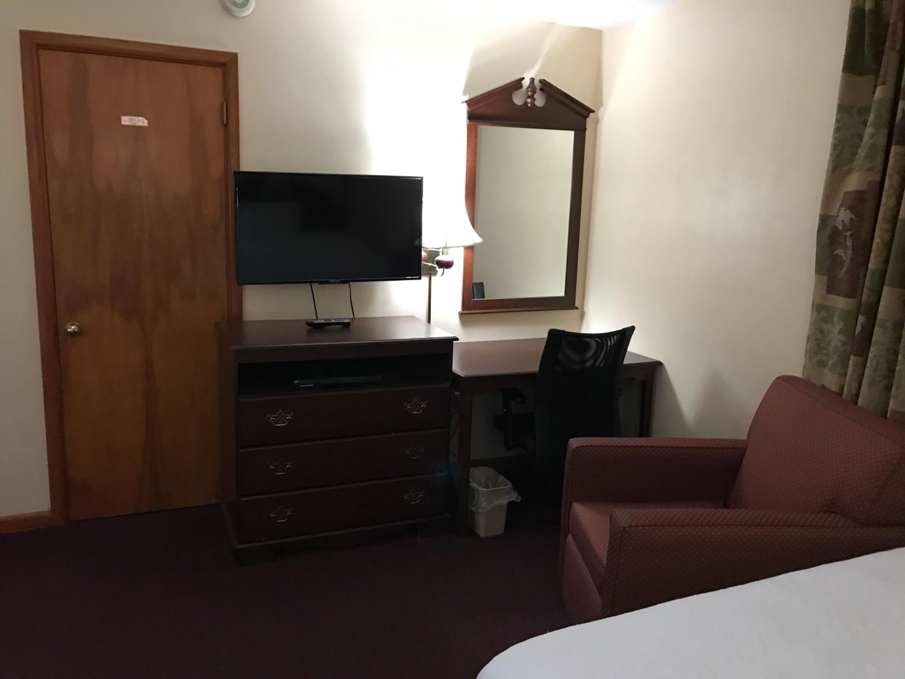 Double Room with Two Double Beds photo 3