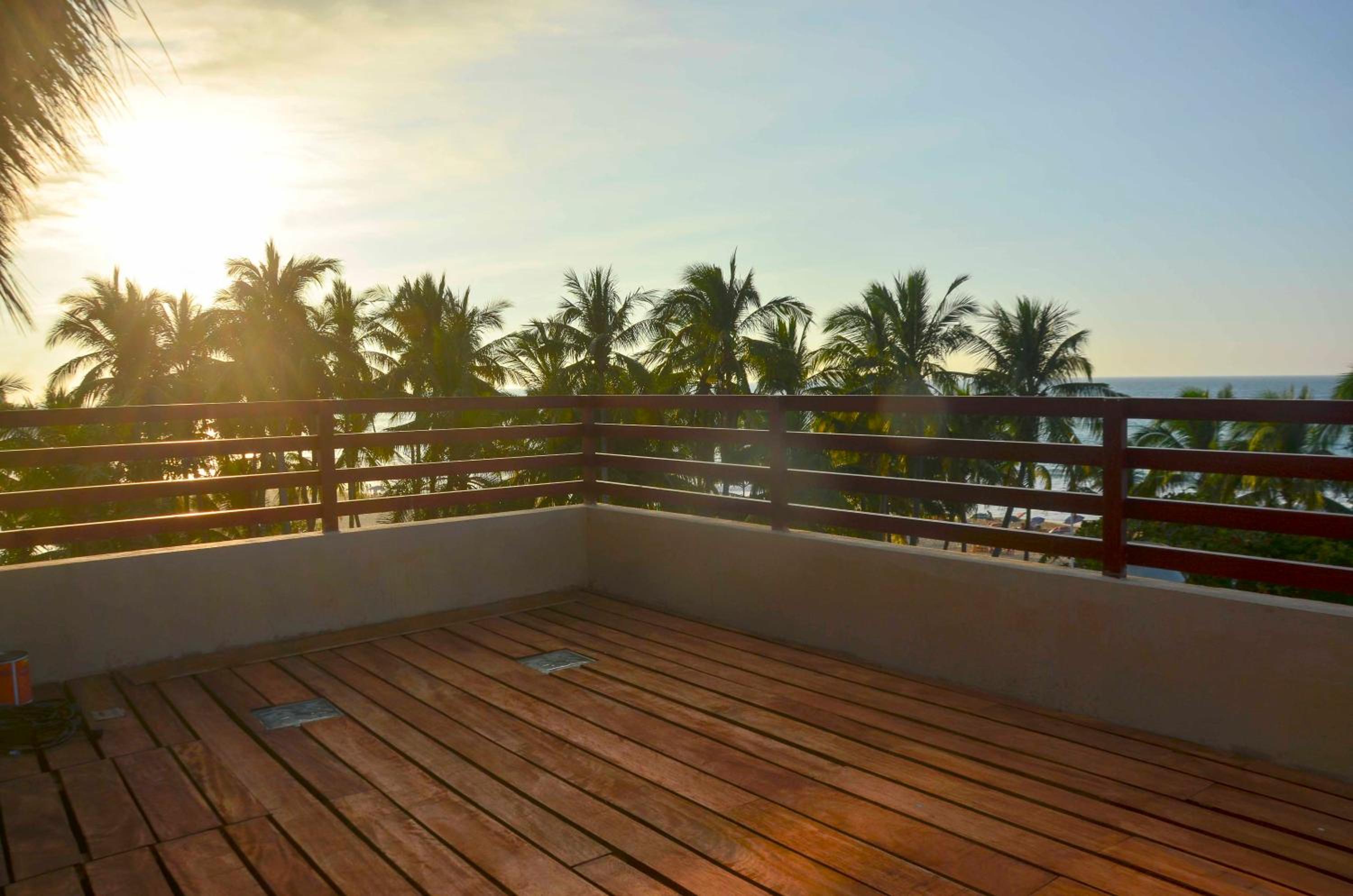 Penthouse Apartment with Terrace - Photo 12