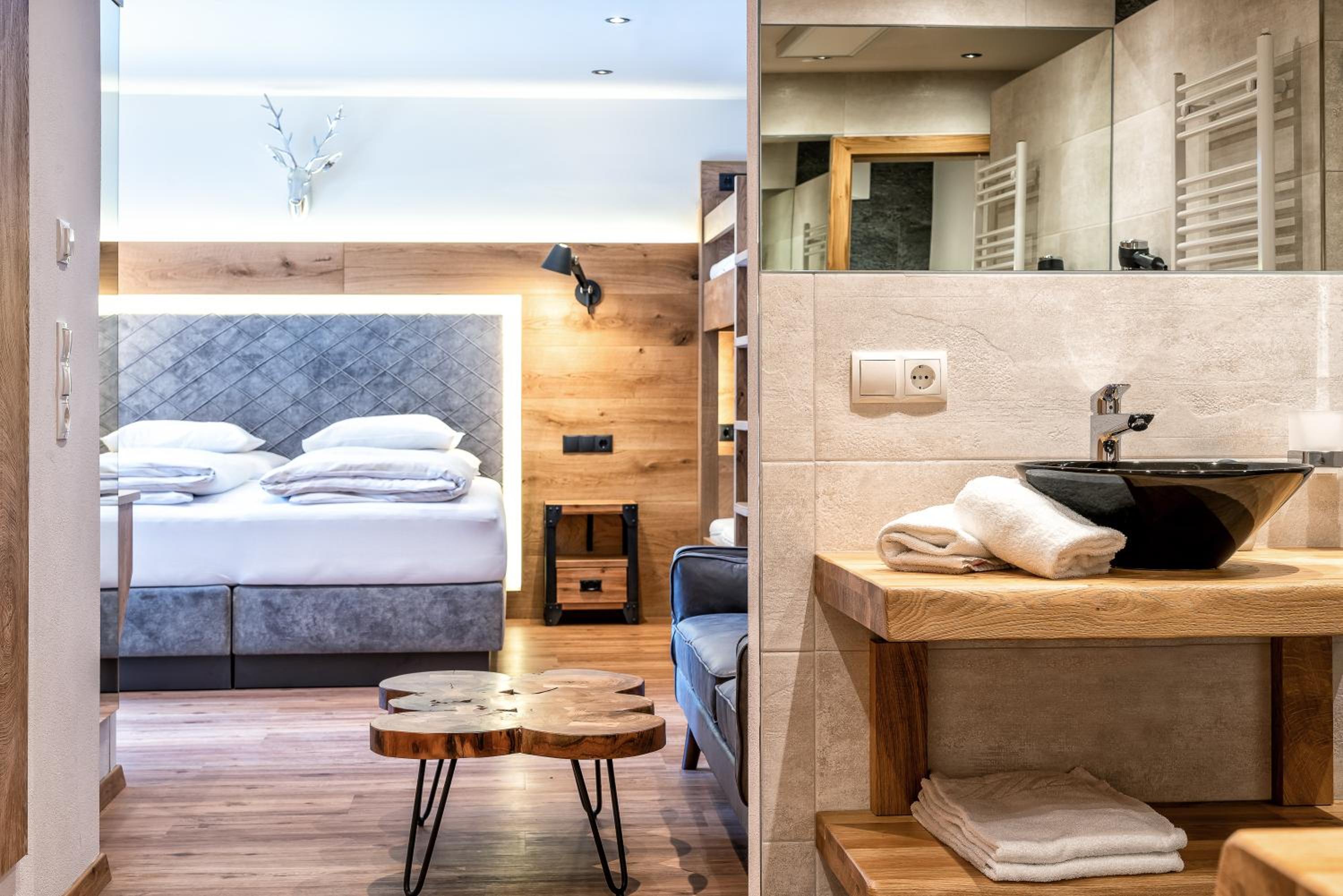 Deluxe Apartment with Sauna photo 1