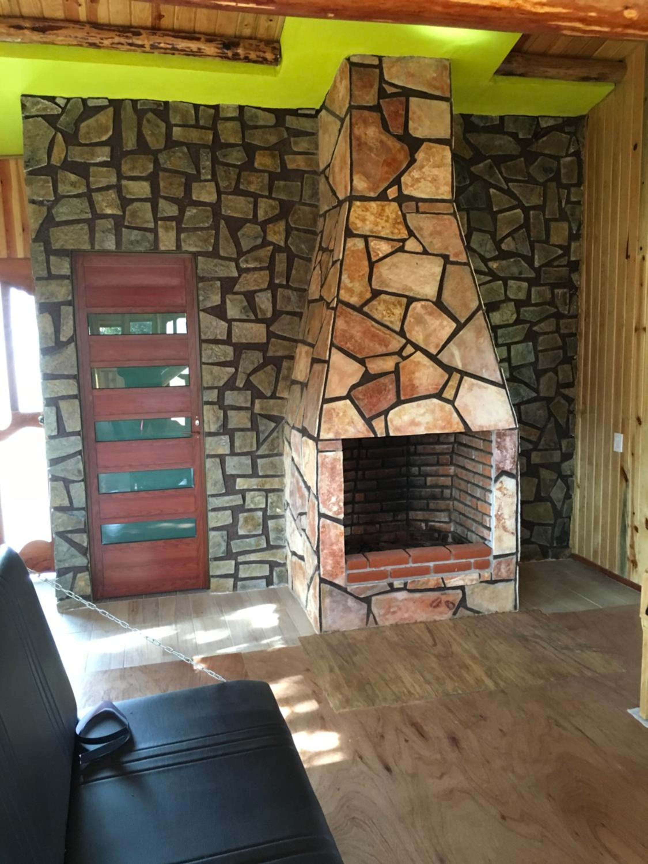 Cottage with Garden View - Photo 8