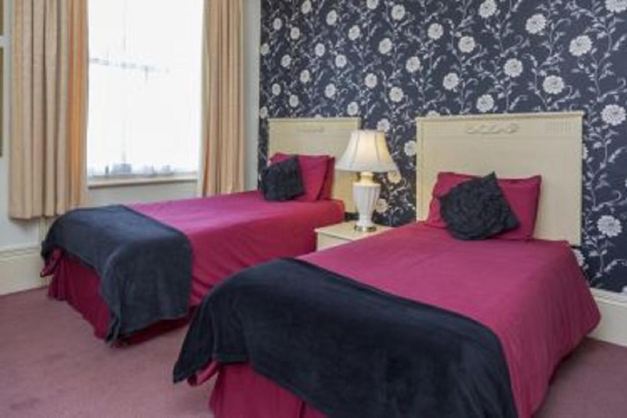 Twin Room photo 2