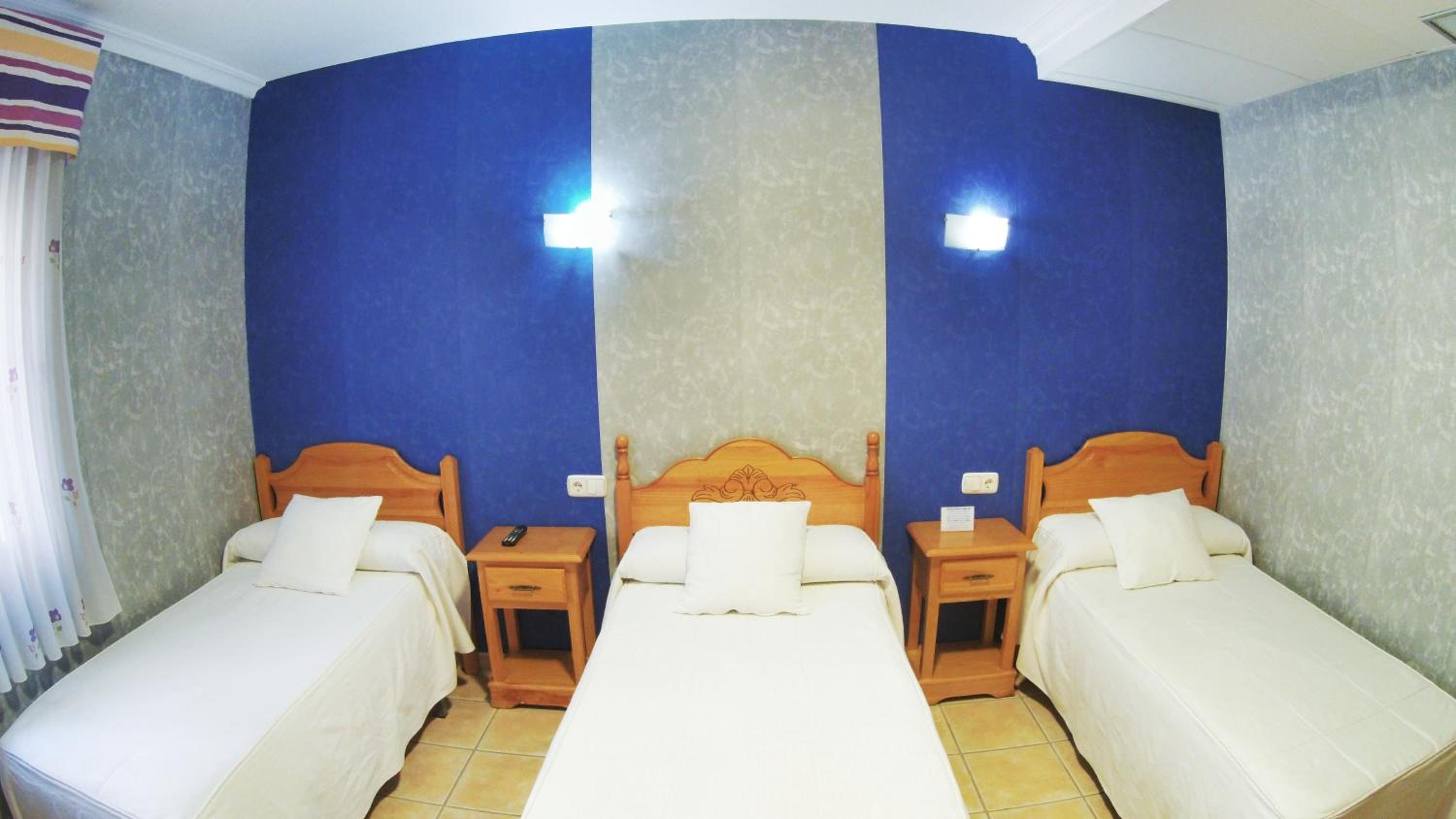Triple Room - Photo 5