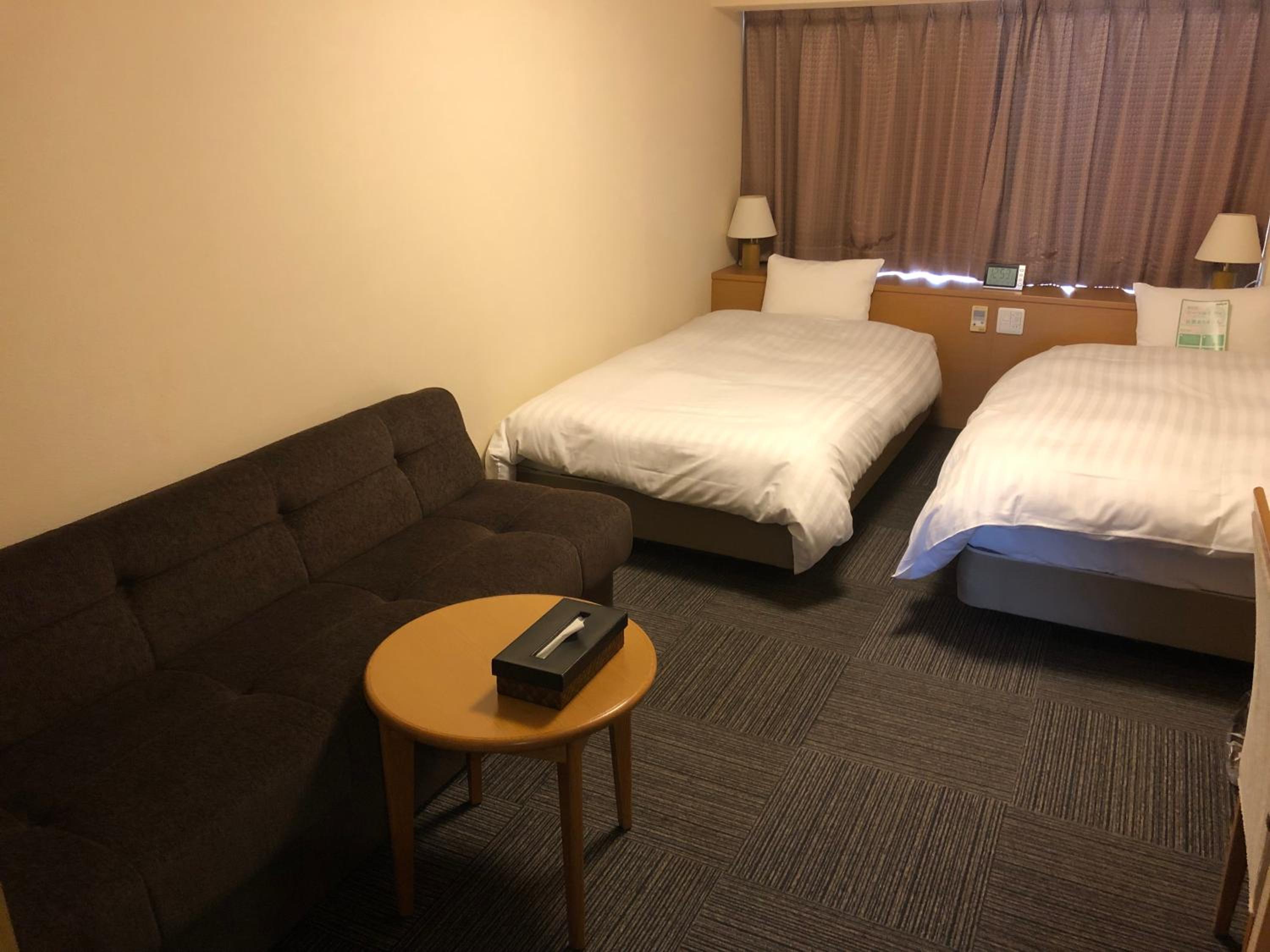 Twin Room - Smoking(Non Daily Cleaning) photo 1