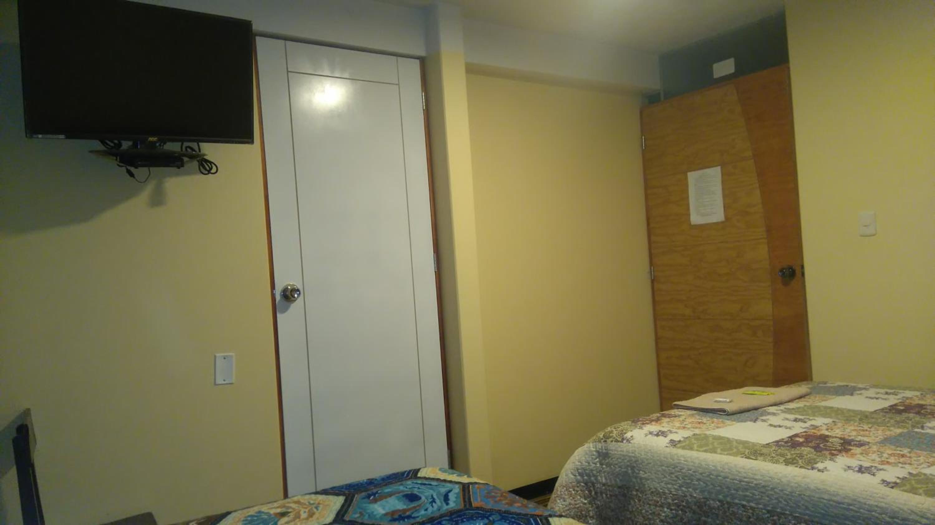 Twin Room with Mountain View photo 2