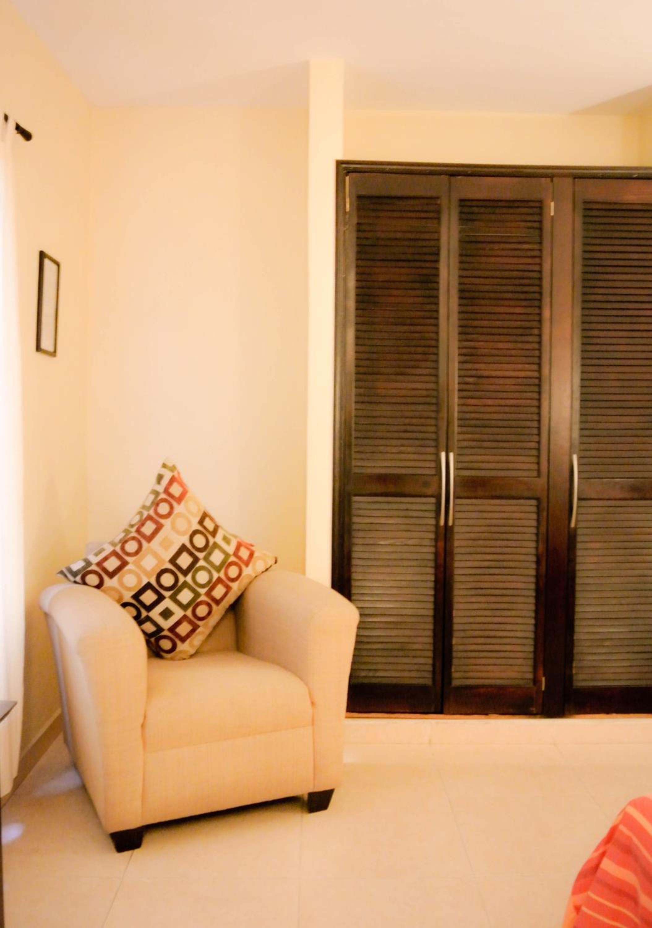Standard Double Room With Two Double Beds photo 2