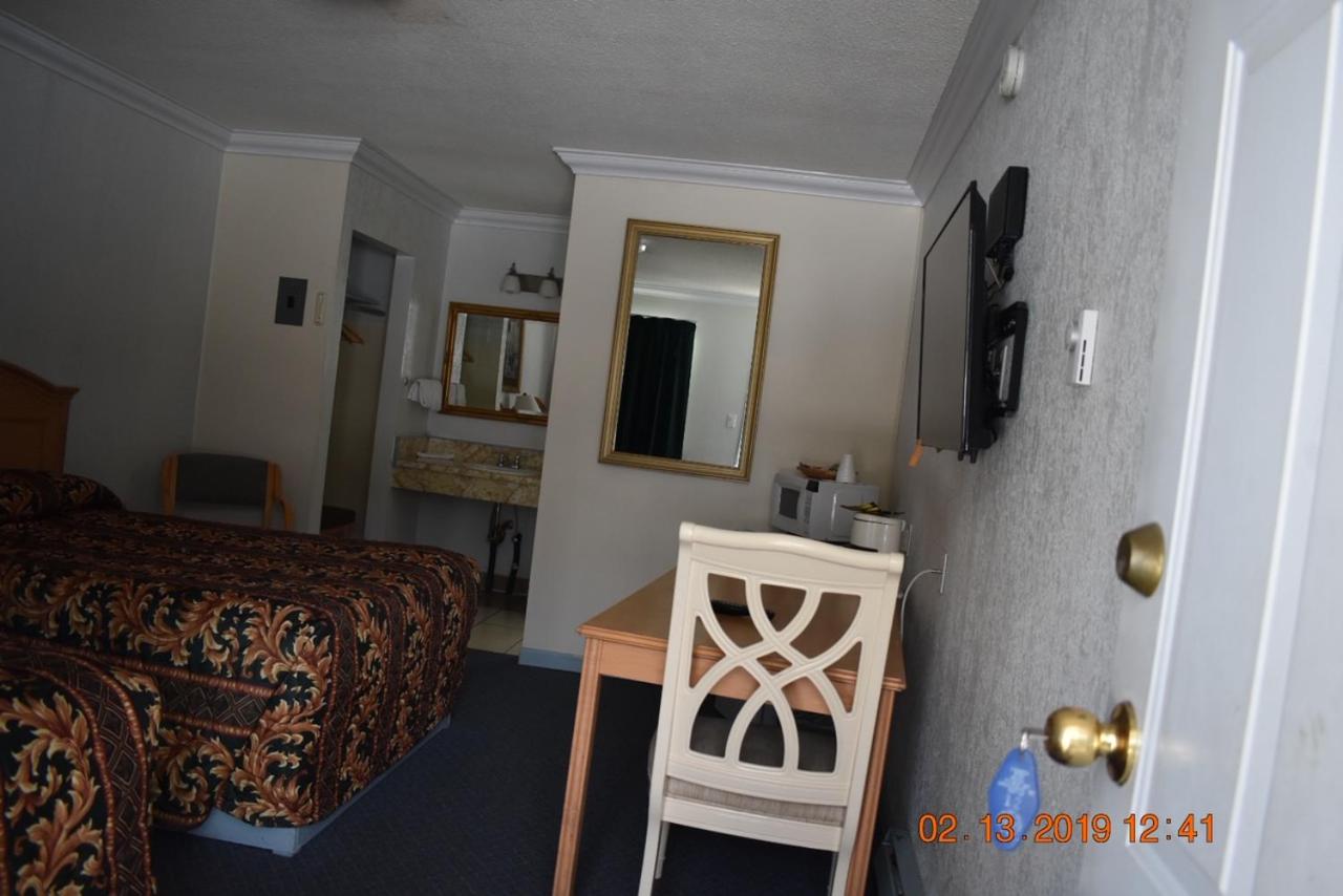 Double or Twin Room with Mountain View photo 1