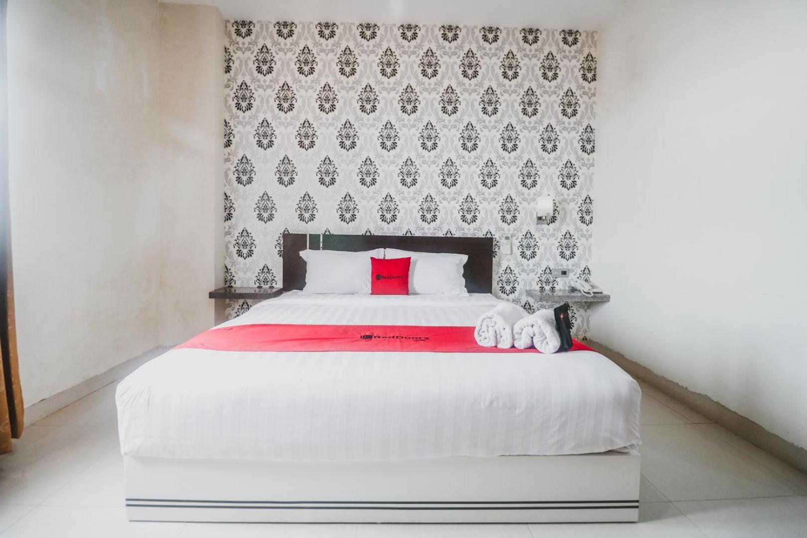 Suite - Photo 2