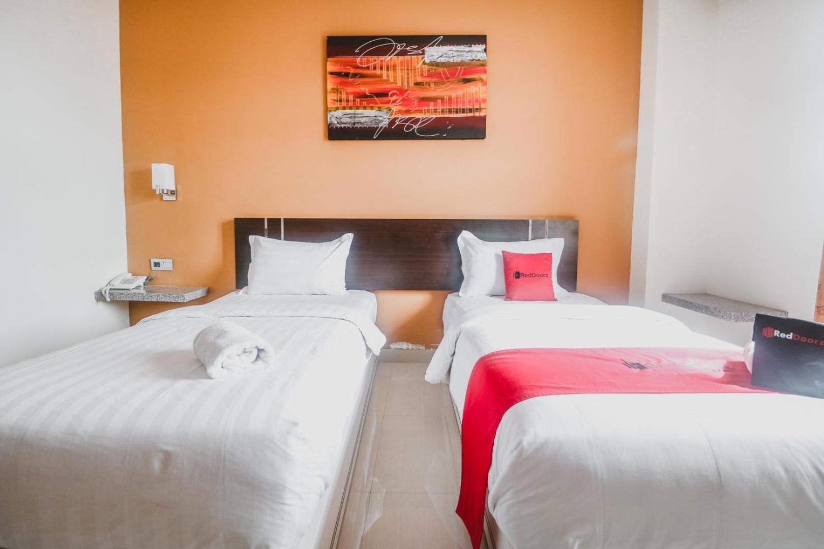 Deluxe Twin Room - Photo 3
