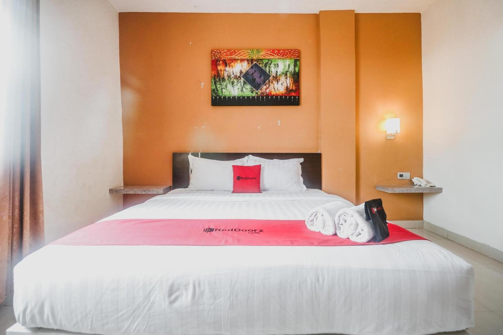 Deluxe Room - Photo 4