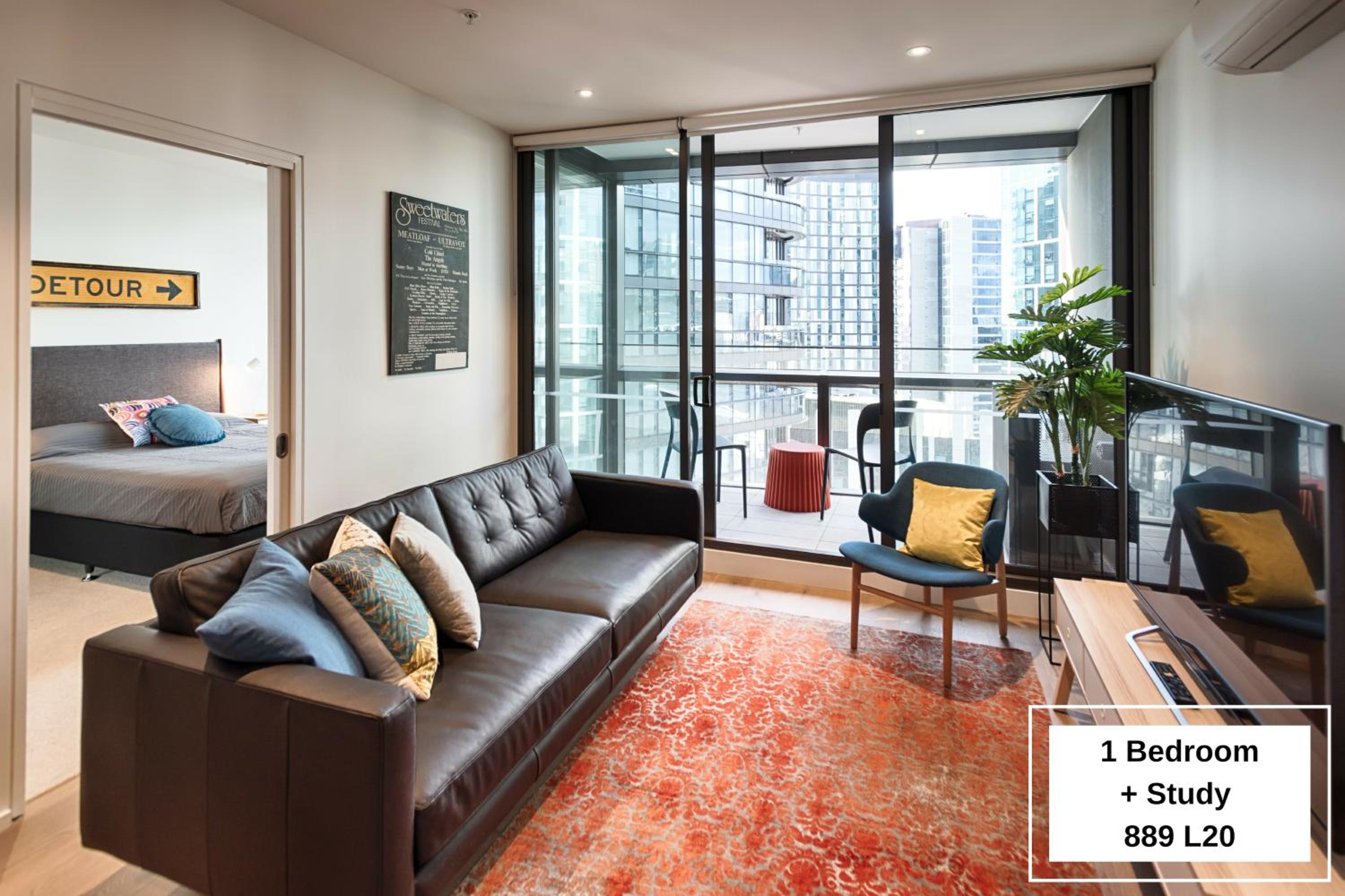 One-Bedroom Apartment with Study photo 1