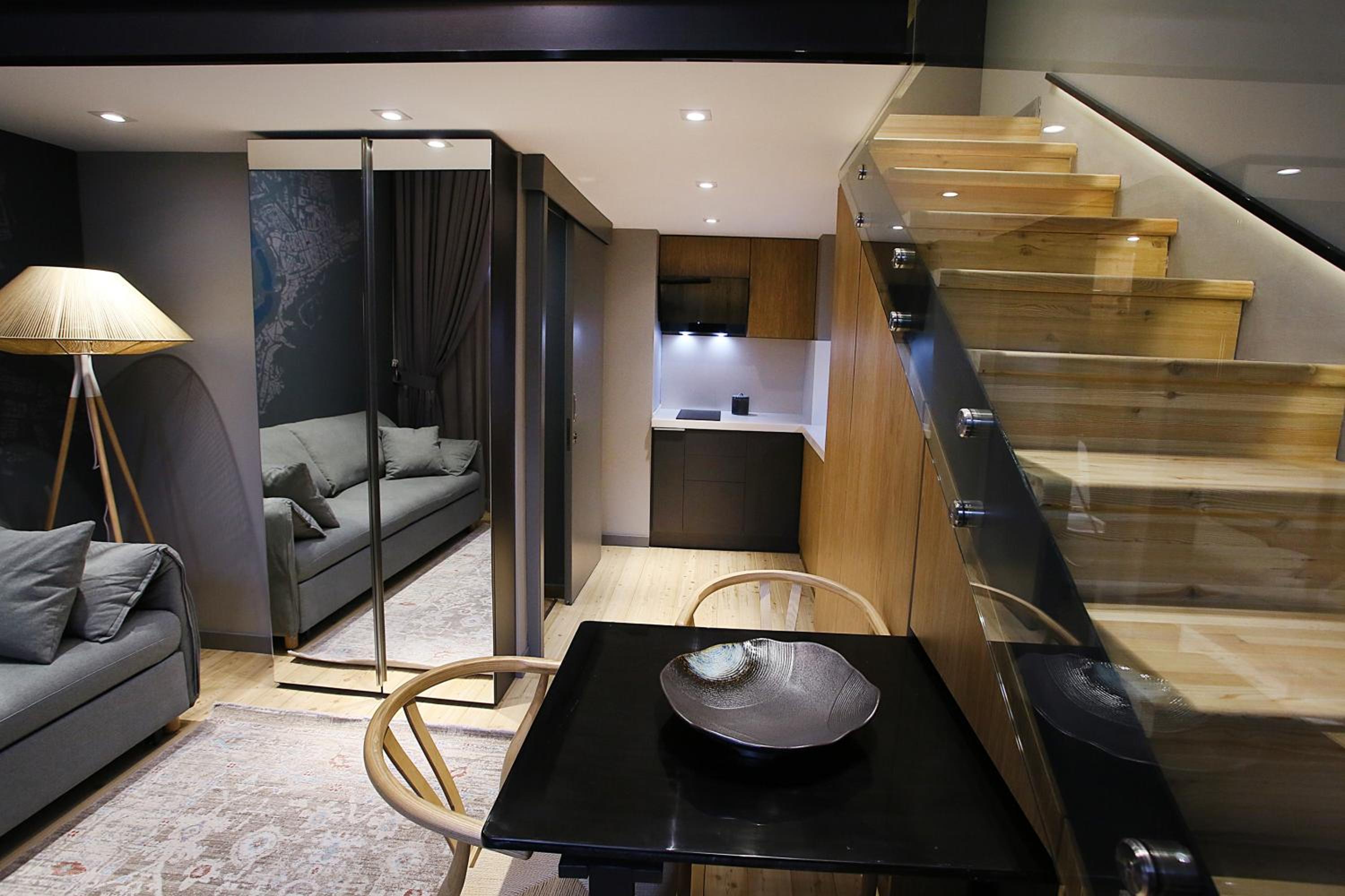 Studio - Split Level - Photo 53