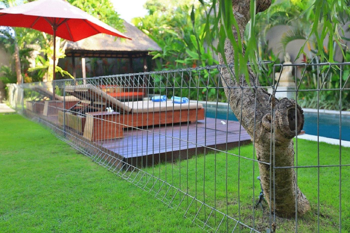 Three-Bedroom Villa with Private Pool - Photo 29