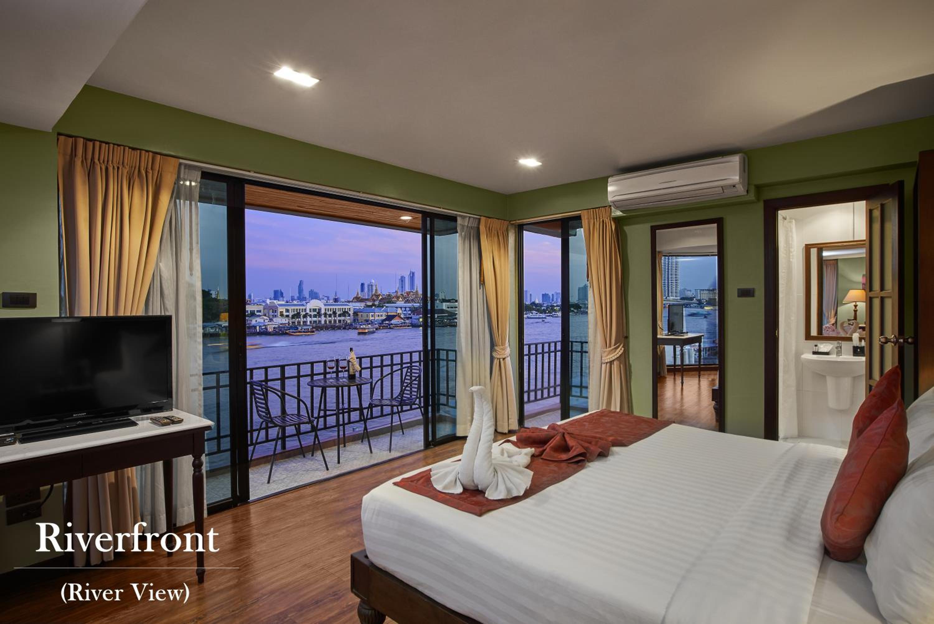 Riverfront Room  photo 2