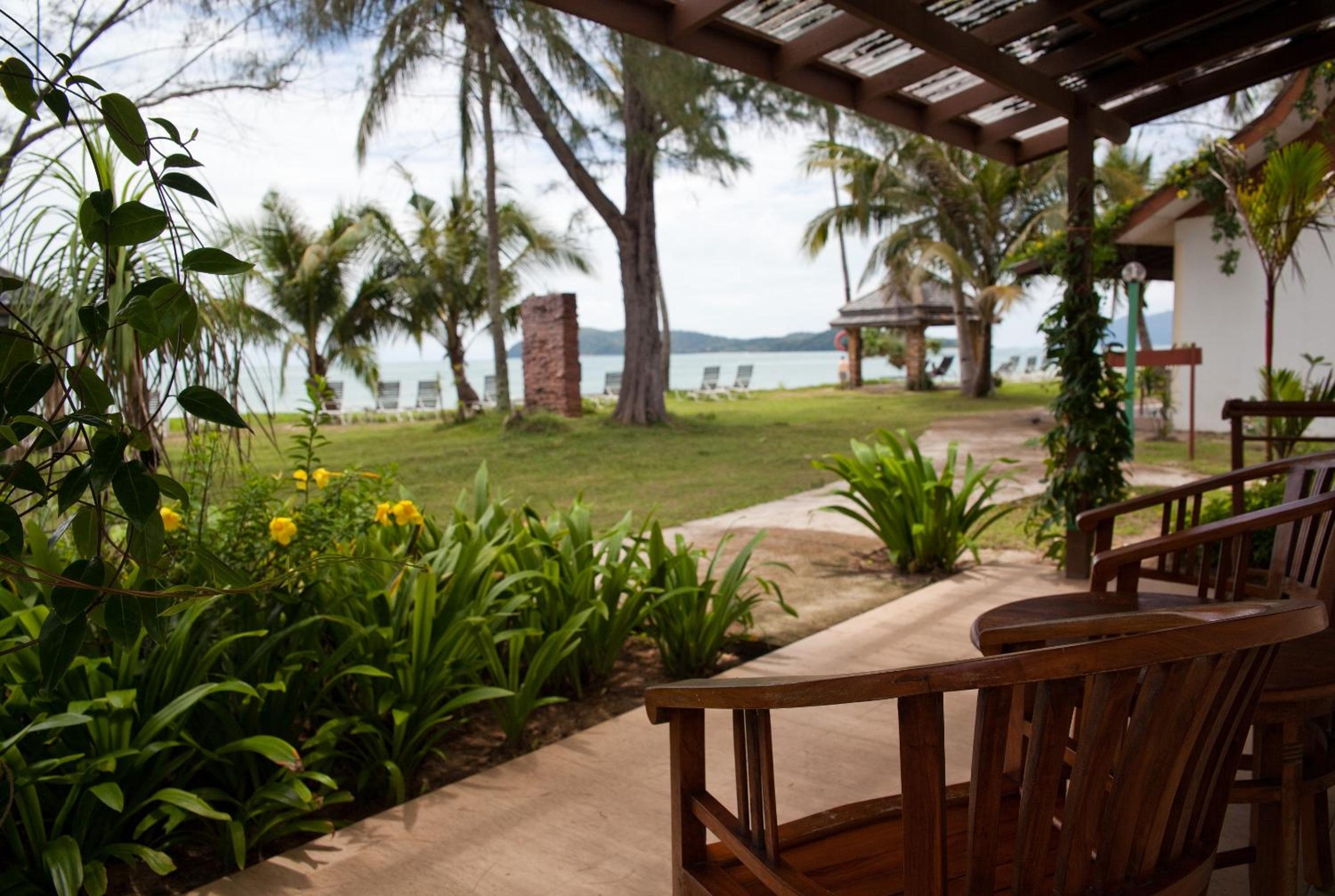 Beach Facing Villa King - Photo 5