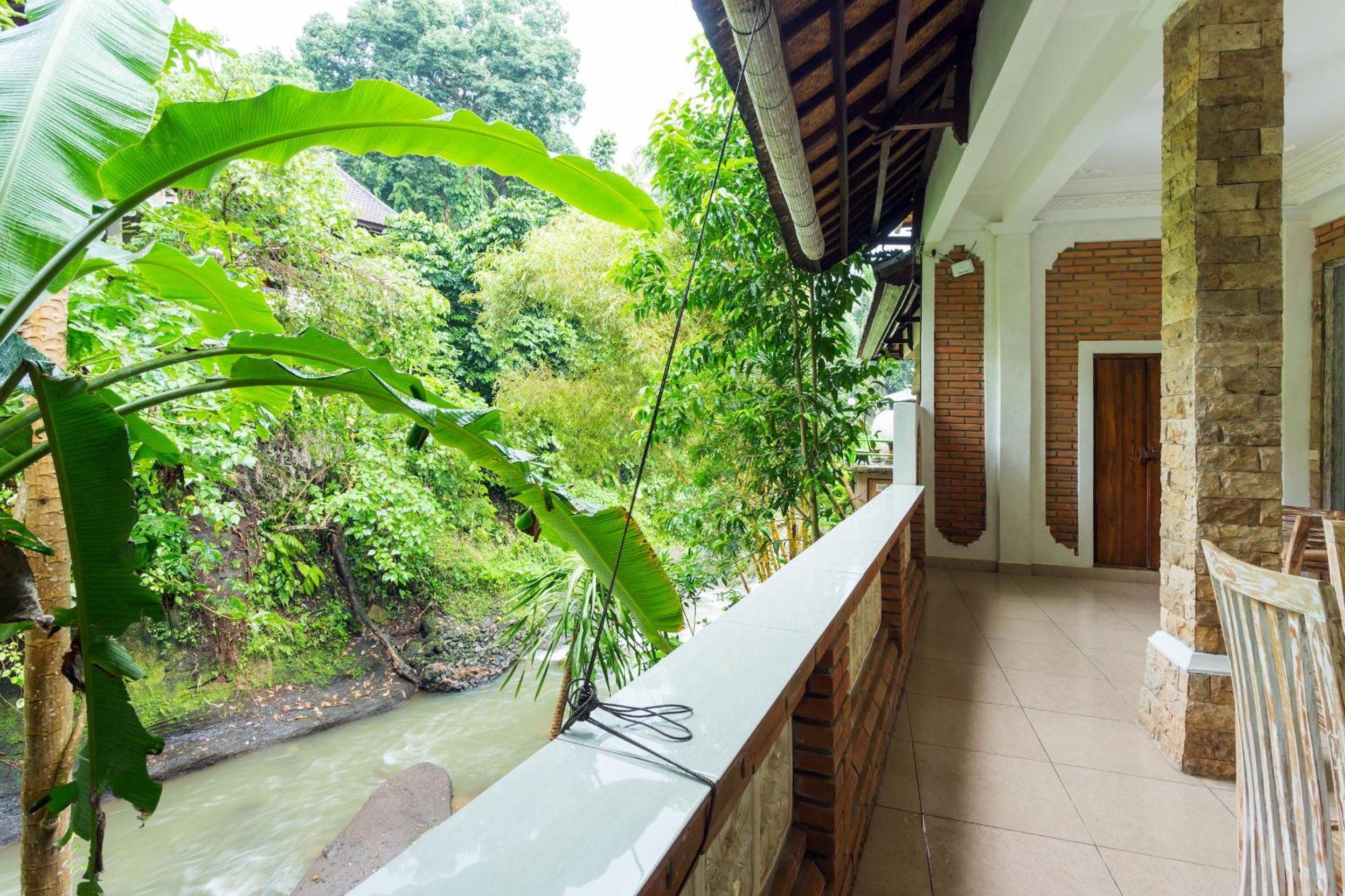 Two-Bedroom Villa - Photo 2