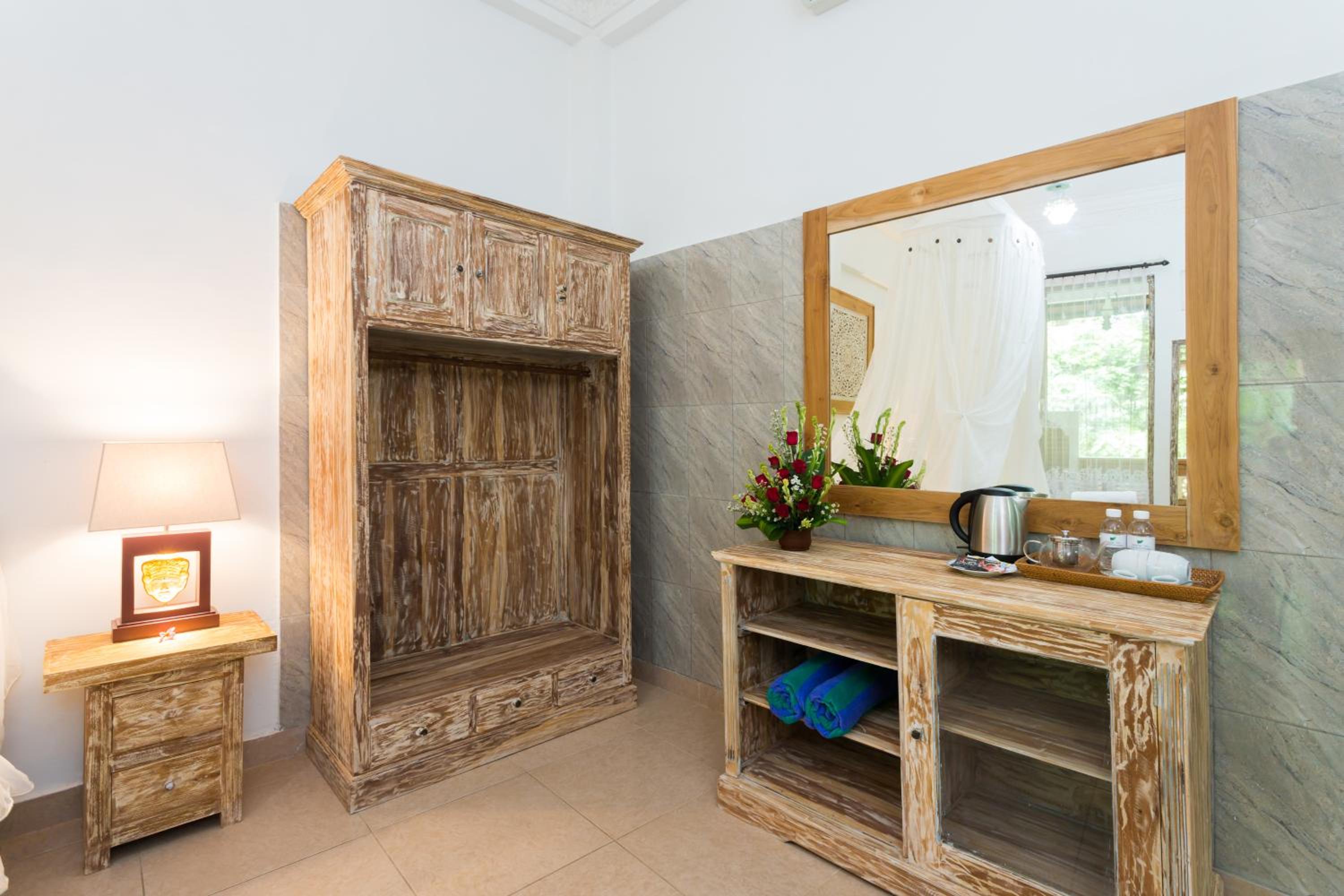 Two-Bedroom Villa - Photo 7