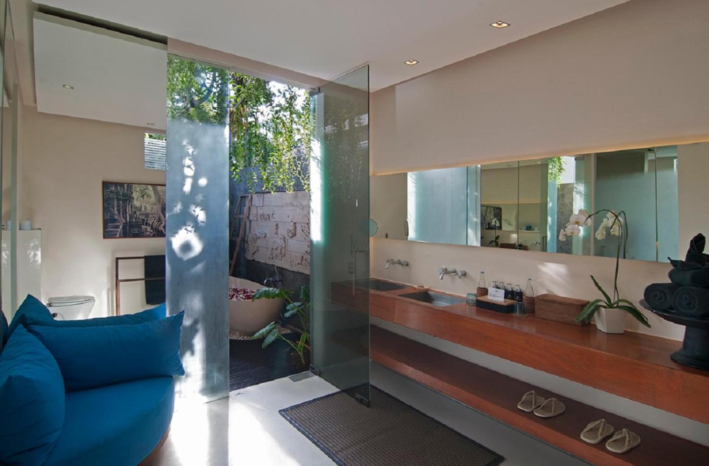 Premium Two-Bedroom Villa with Private Pool - Photo 15