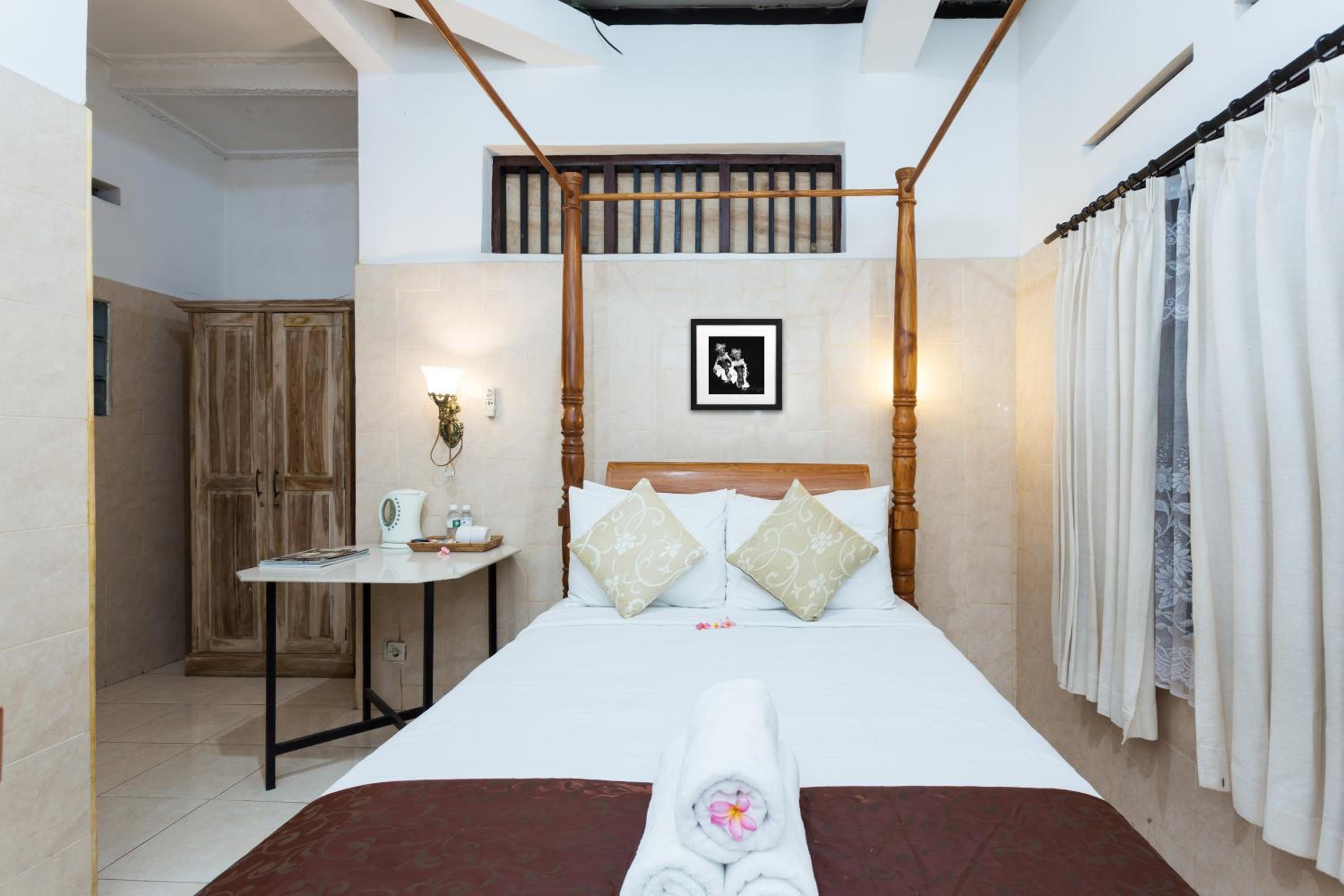 Standard Double Room - Photo 1