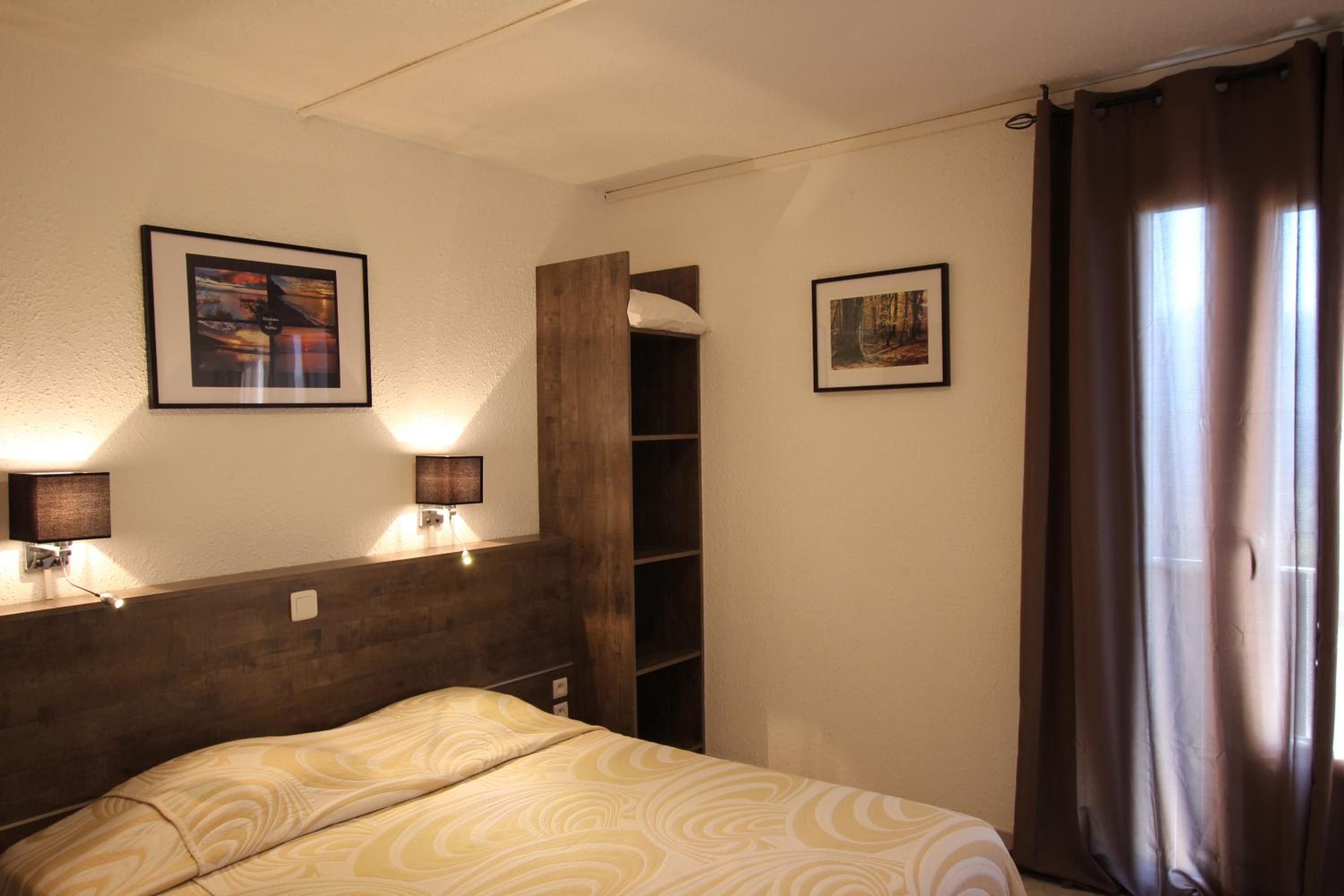 Standard Double or Twin Room photo 1