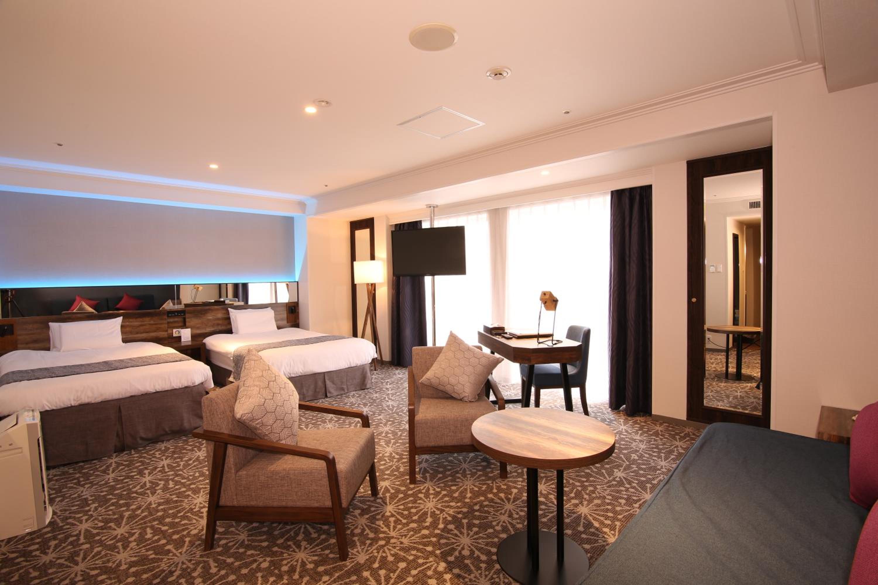 Grand Twin Room - Non-Smoking - Photo 1