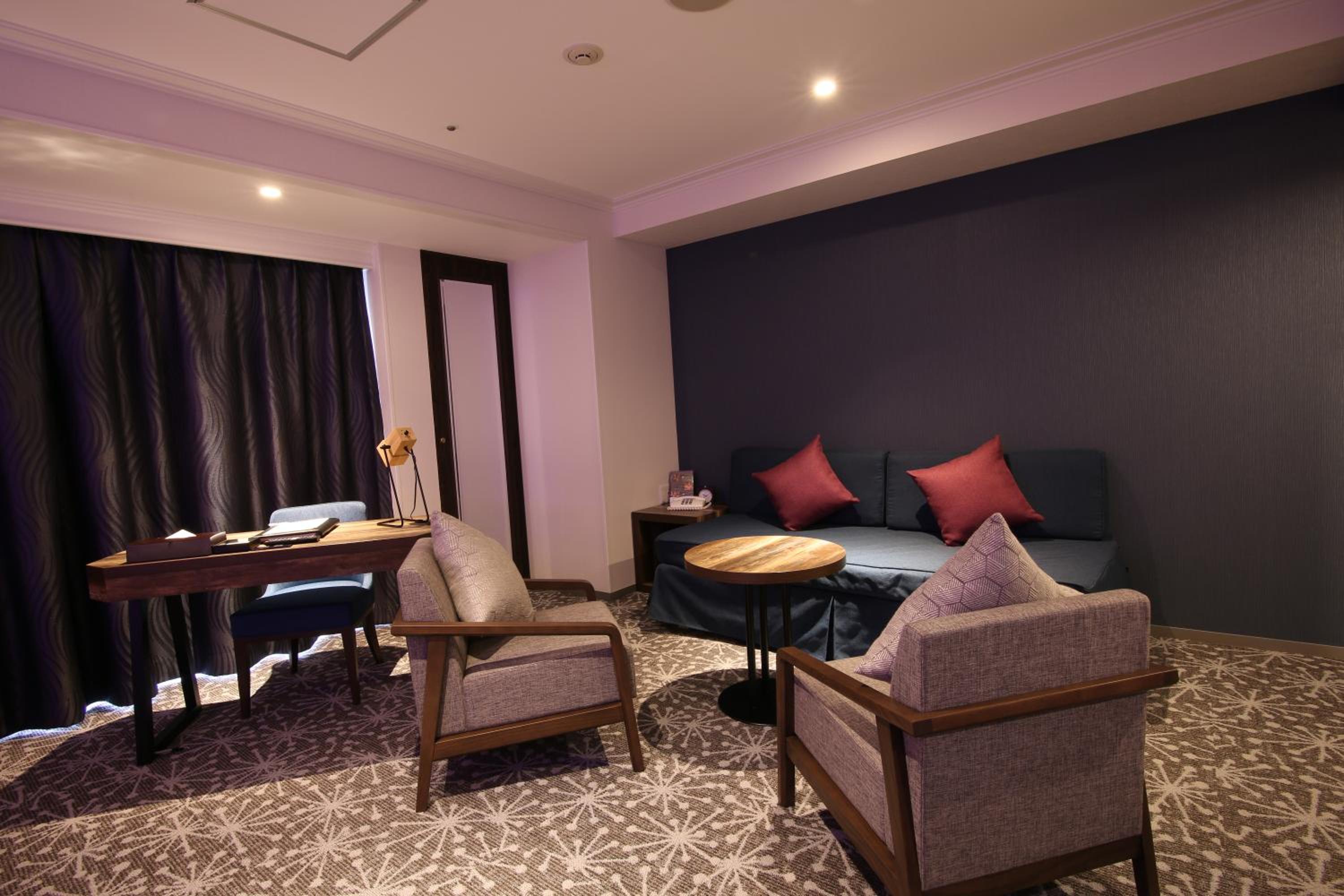 Grand Twin Room - Non-Smoking - Photo 4