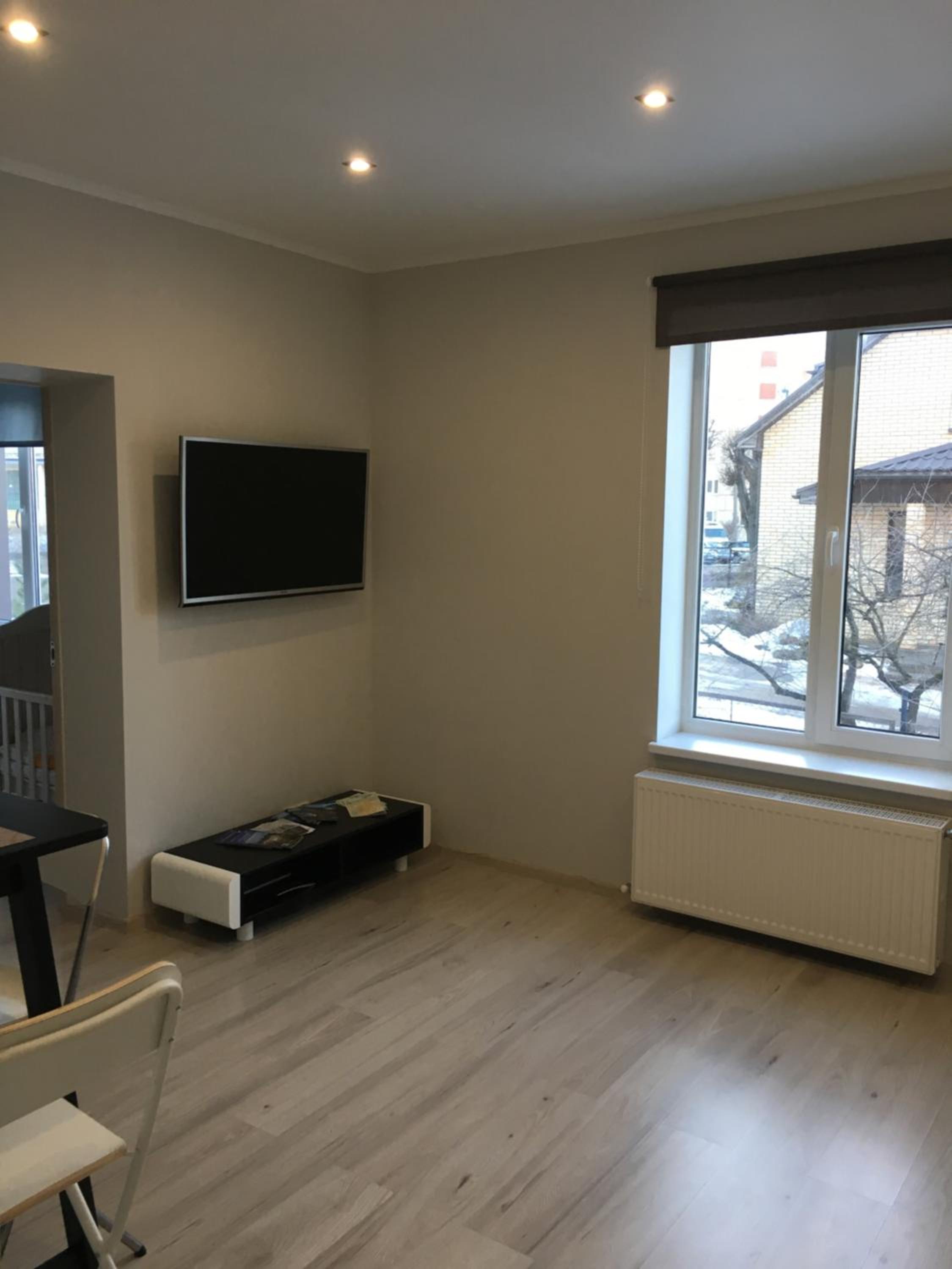 One-Bedroom Apartment - Photo 9