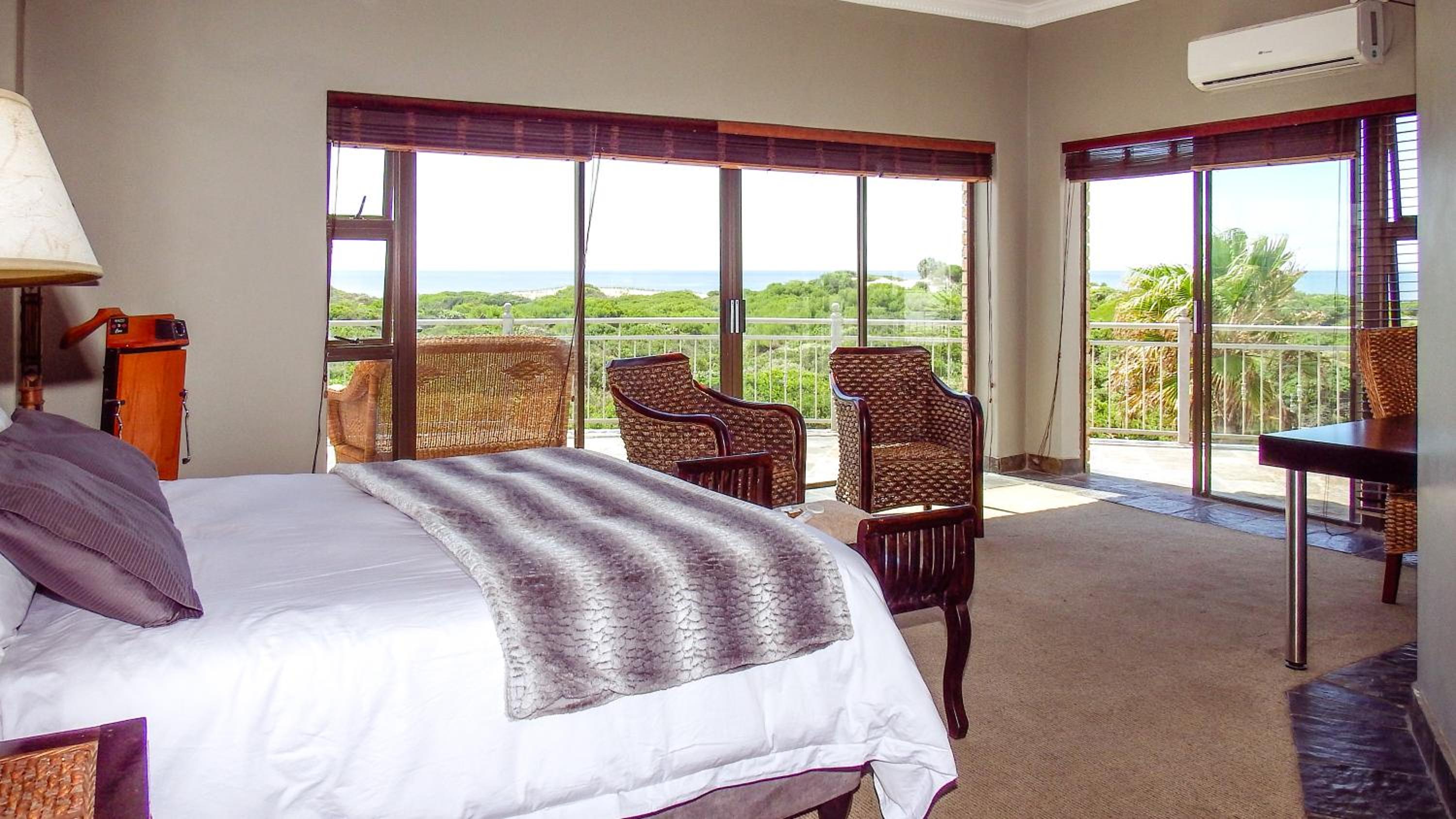 Queen Room with Sea View photo 1