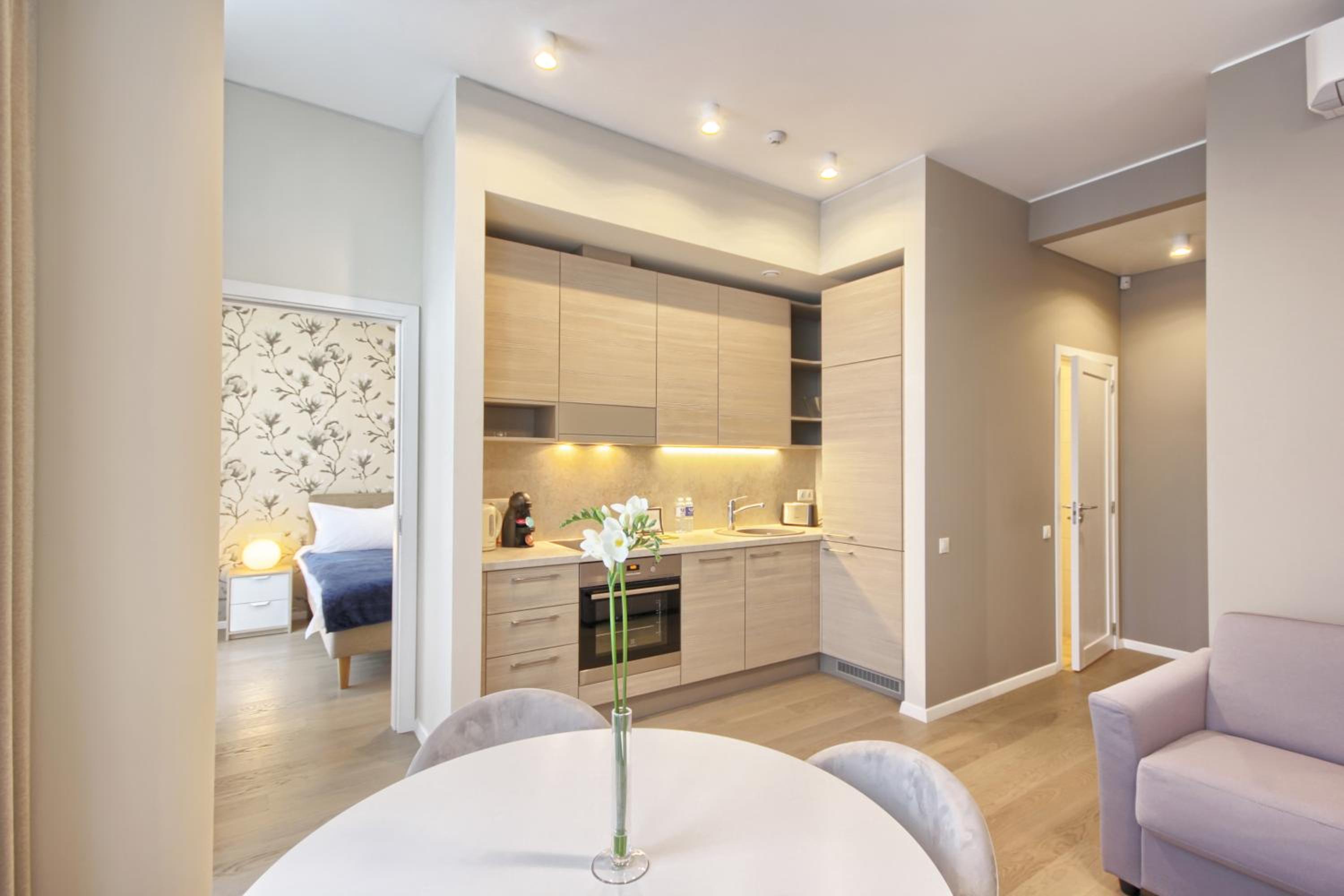 One-Bedroom Apartment - Photo 25
