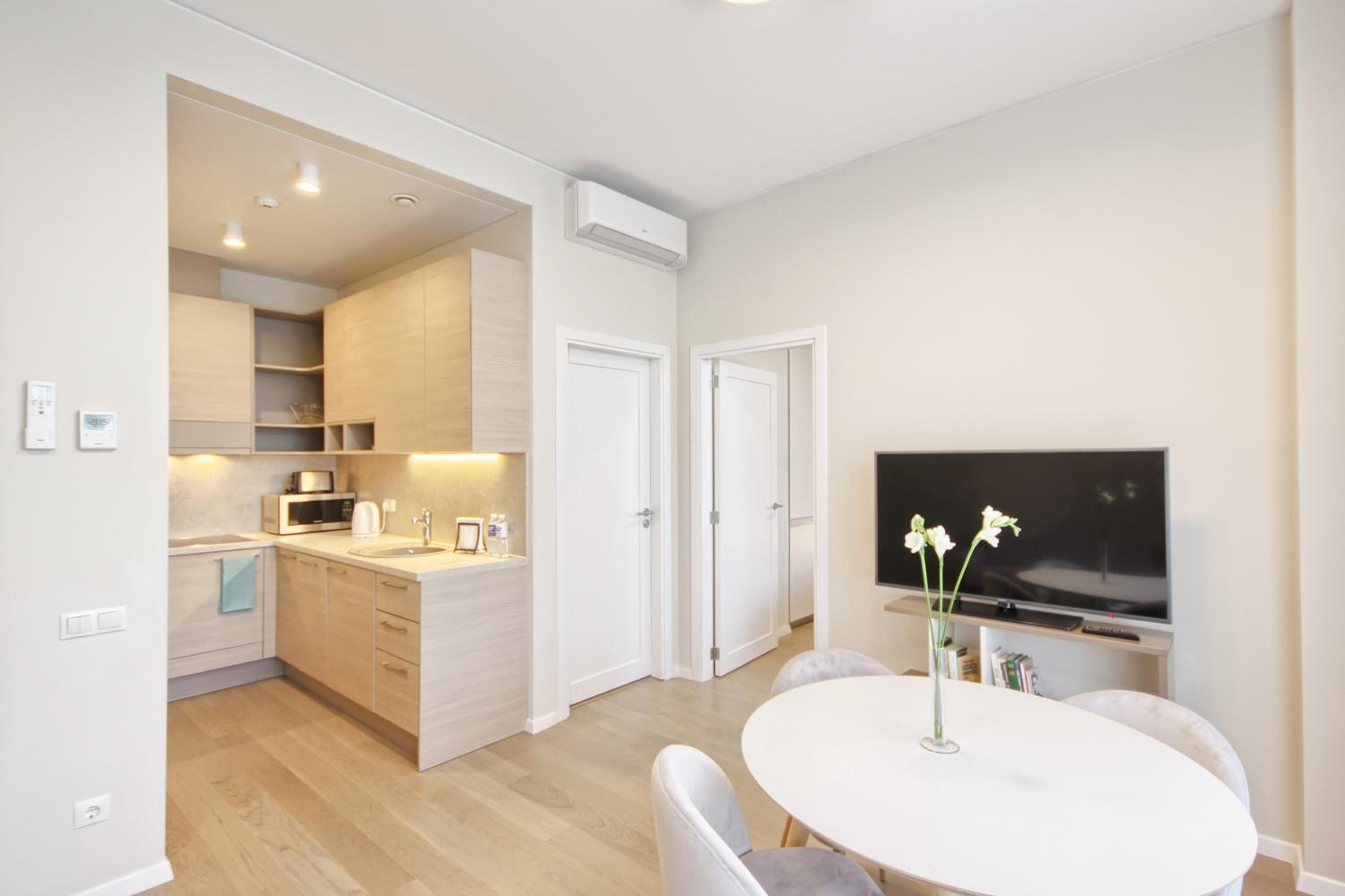 One-Bedroom Apartment - Photo 5