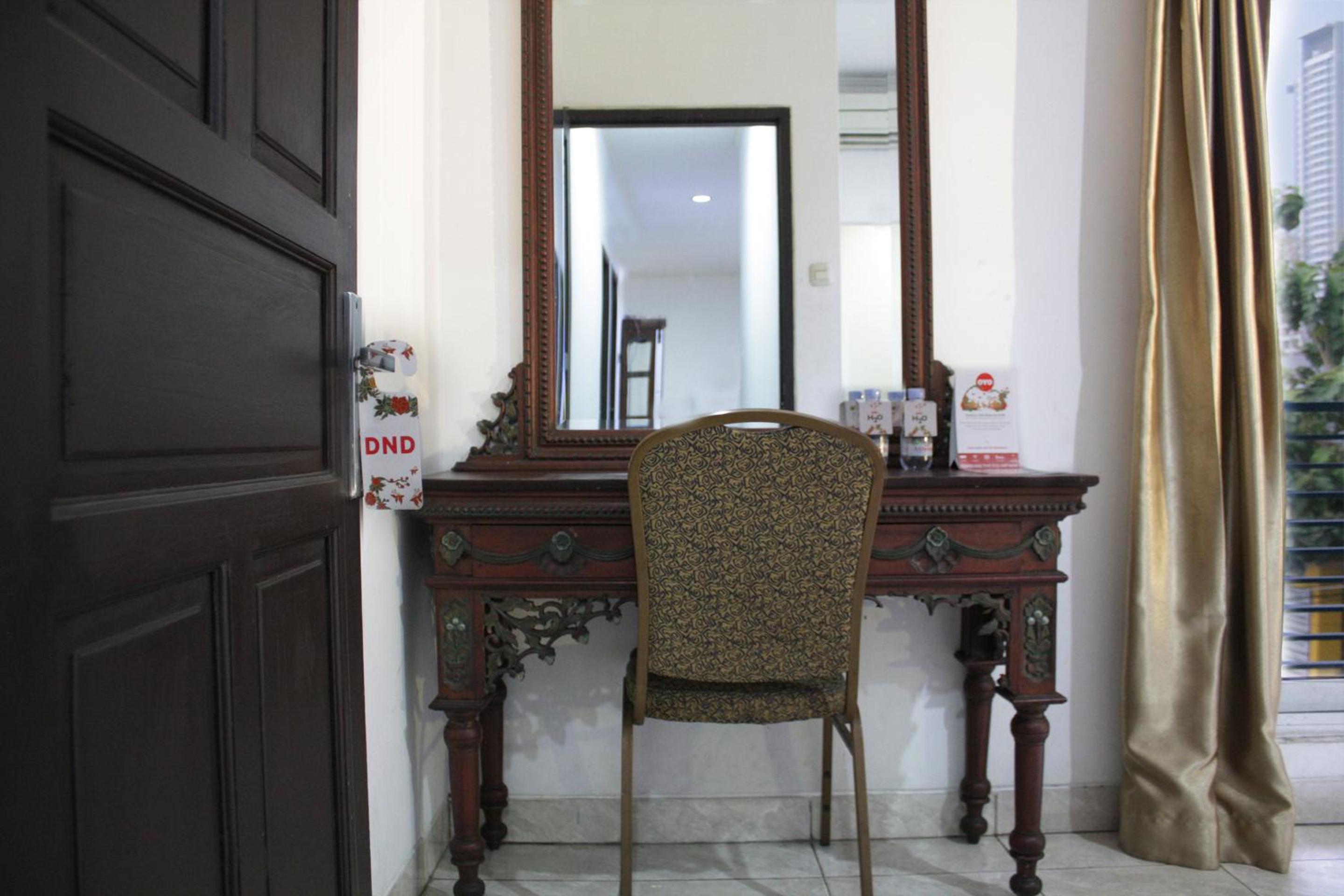 Deluxe Room - Photo 1