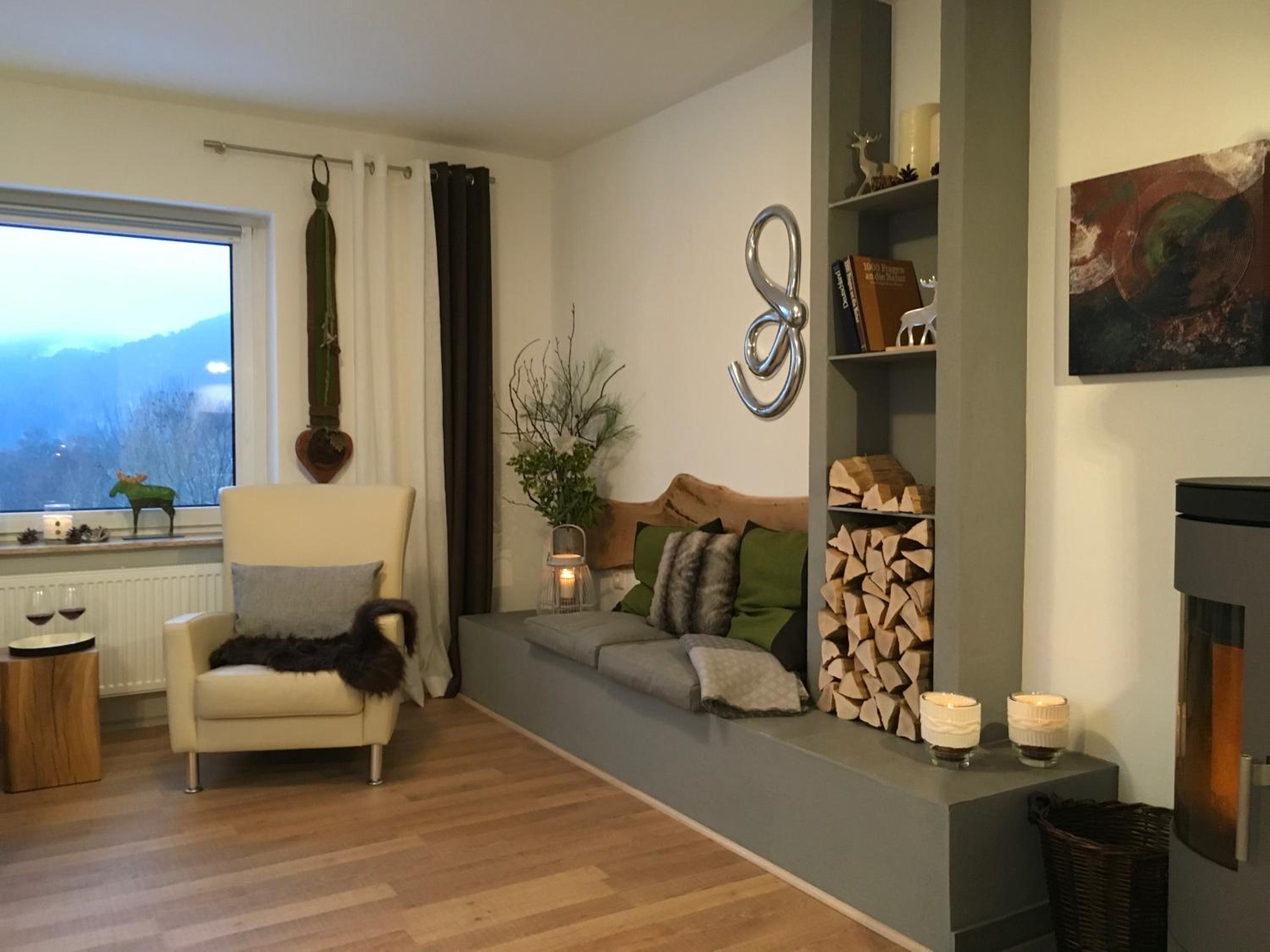 Apartment with Mountain View photo 2