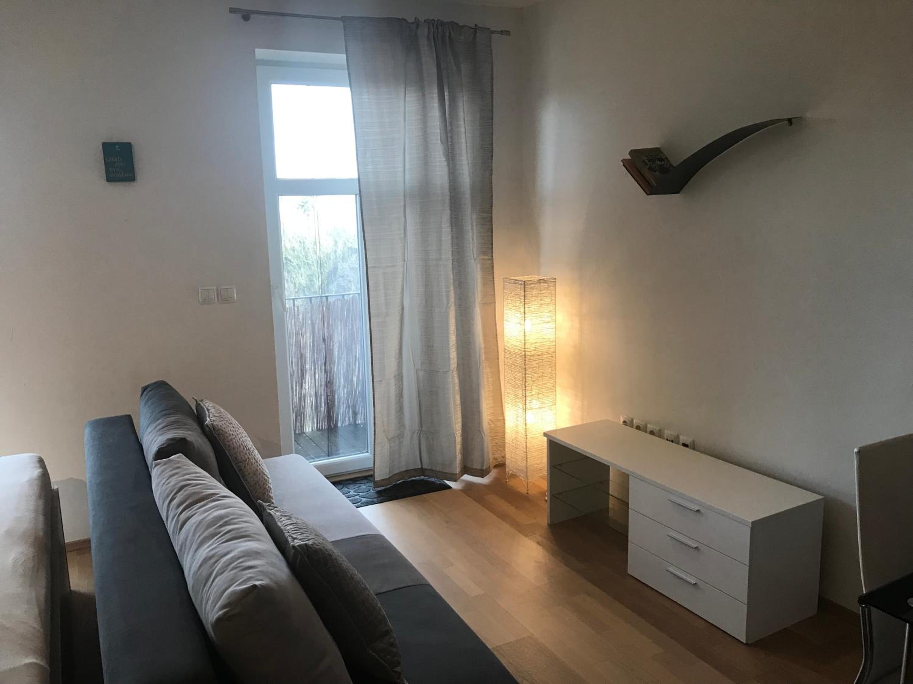 Apartment - Photo 9