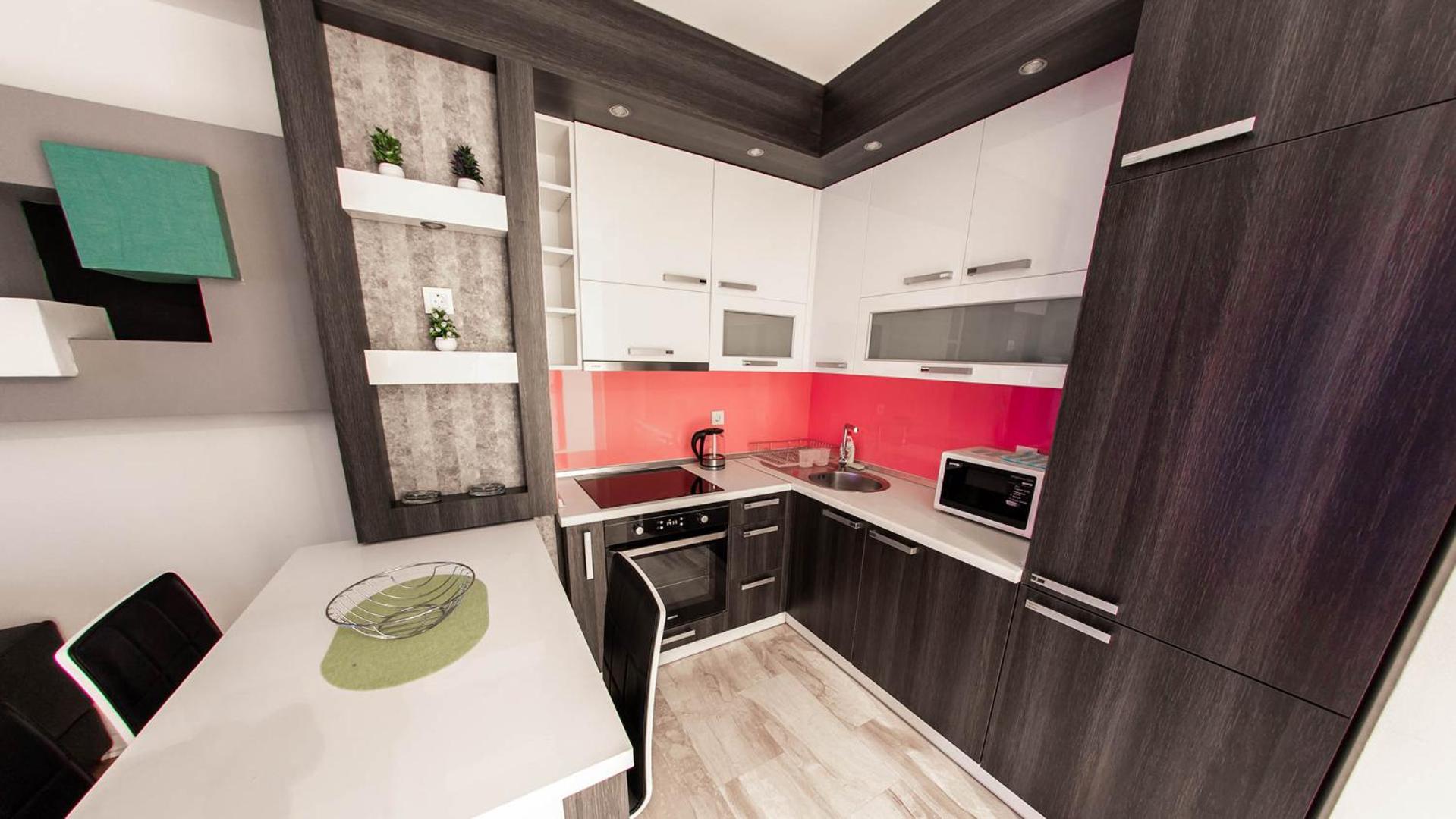 One-Bedroom Apartment with Sea View photo 2