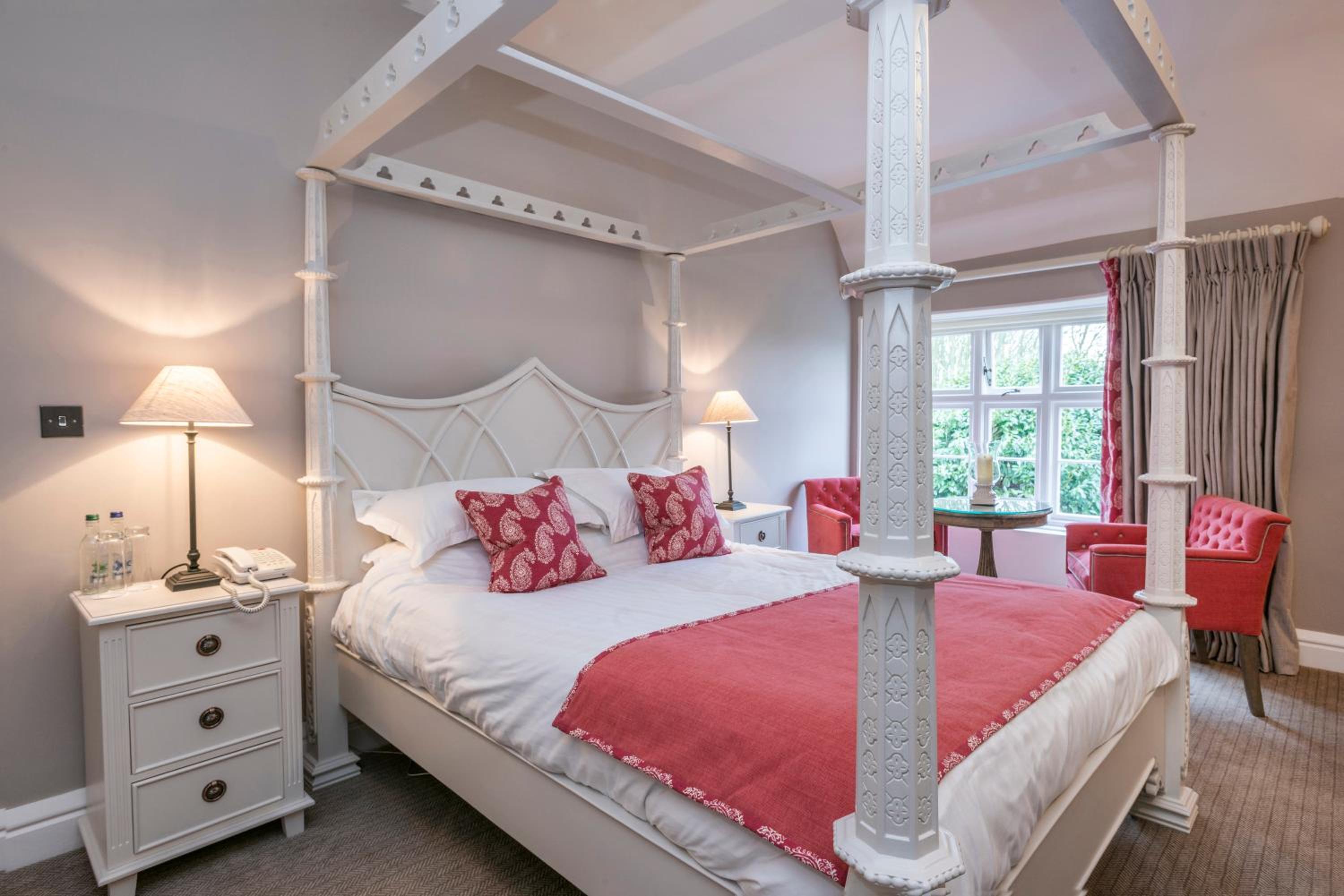 Manor Four-Poster Double Room - Photo 3