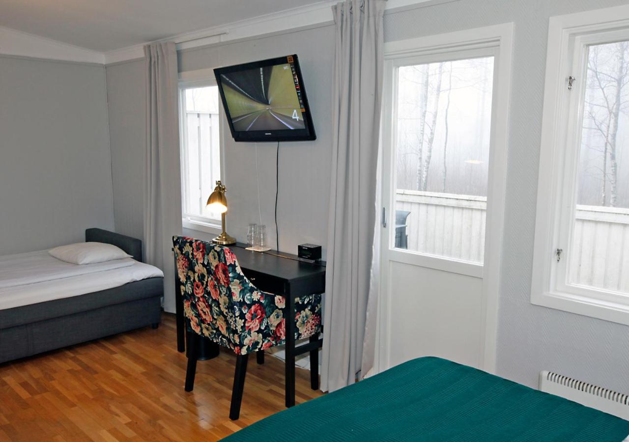 Family Room (2 Adults + 2 Children) photo 1