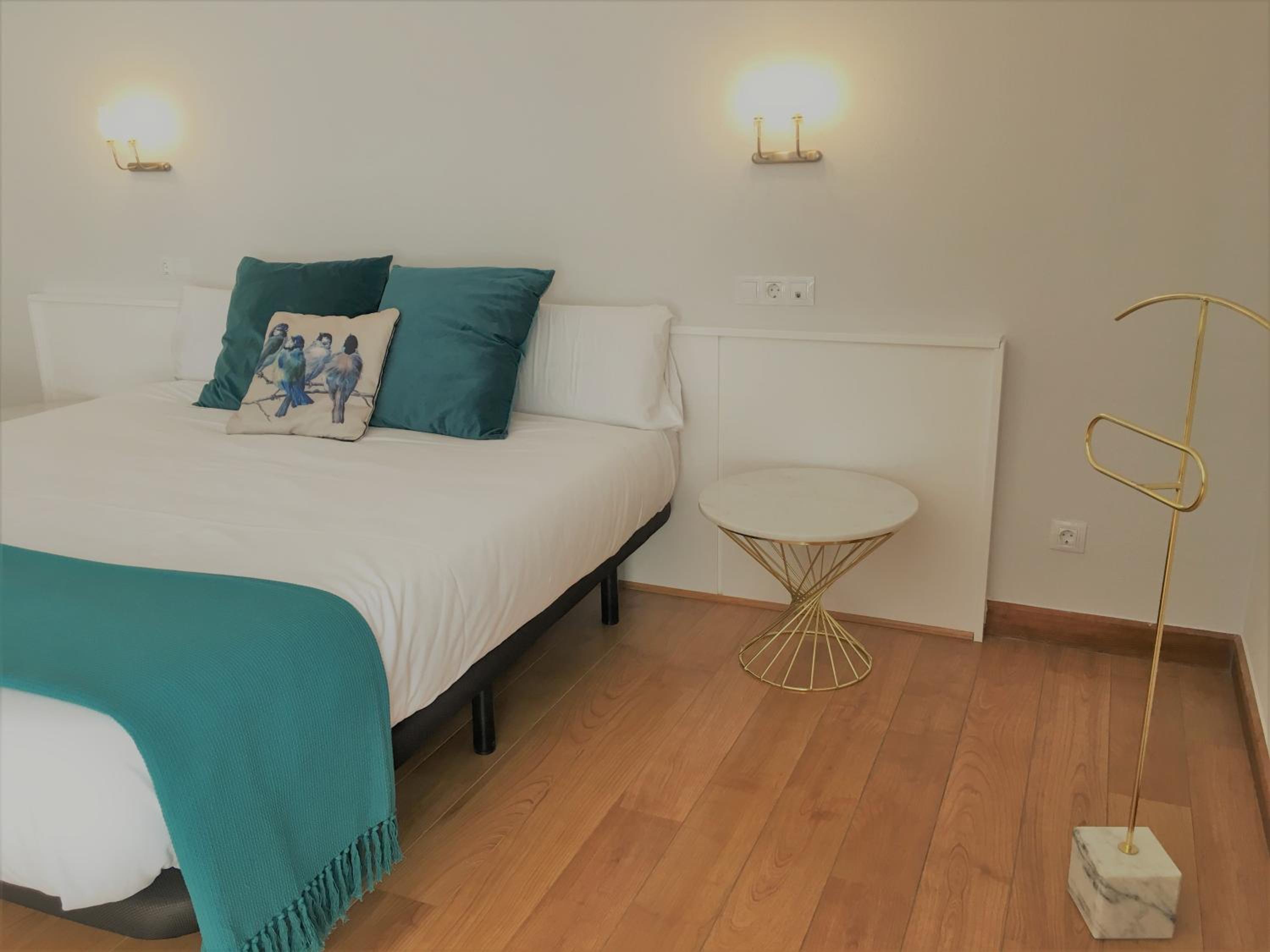 Double Room - Photo 2