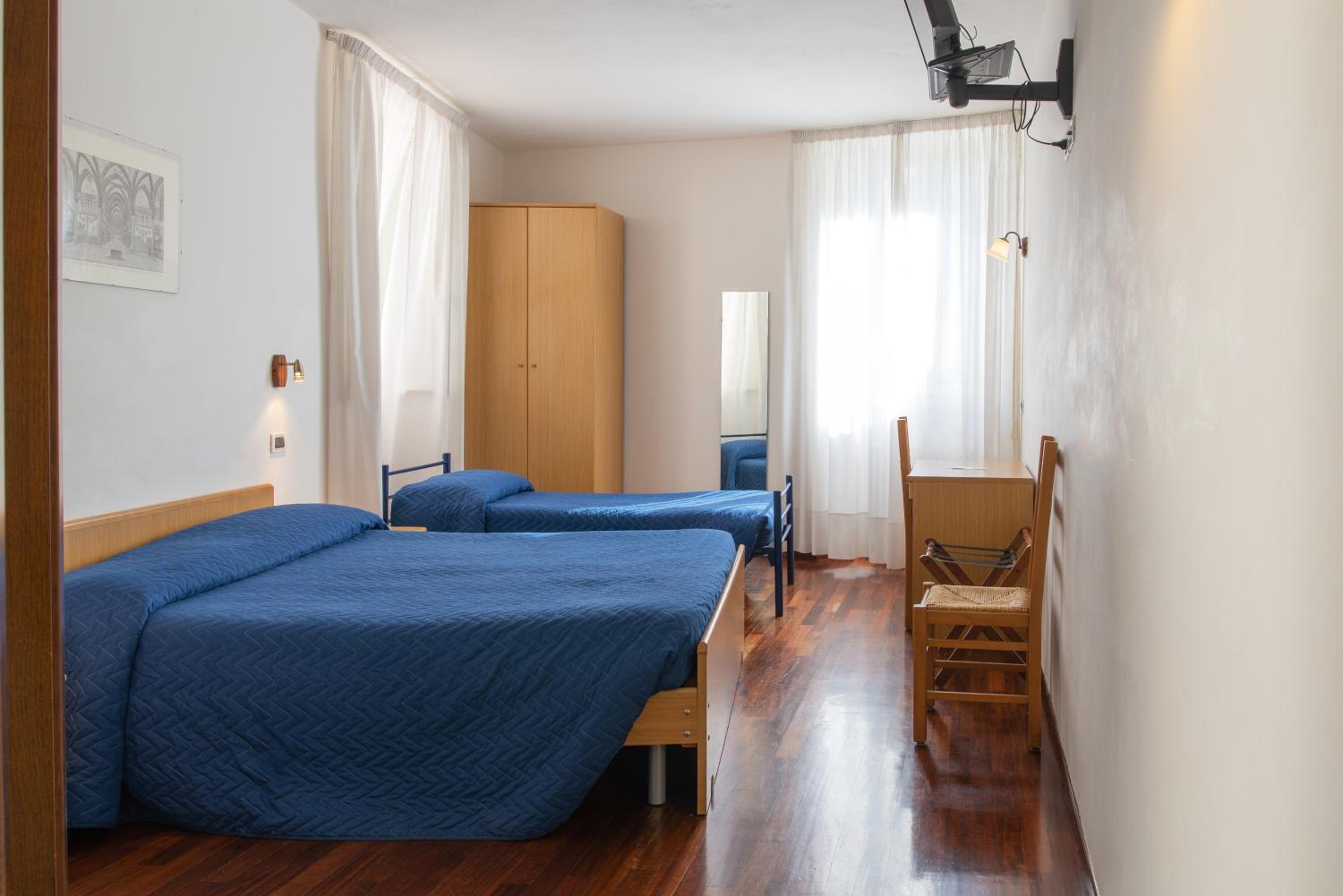 Triple Room with View