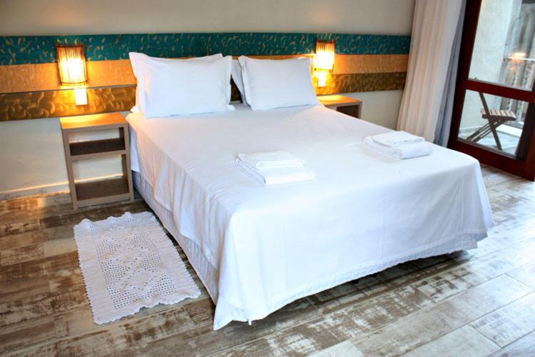 Queen Room with Balcony photo 1
