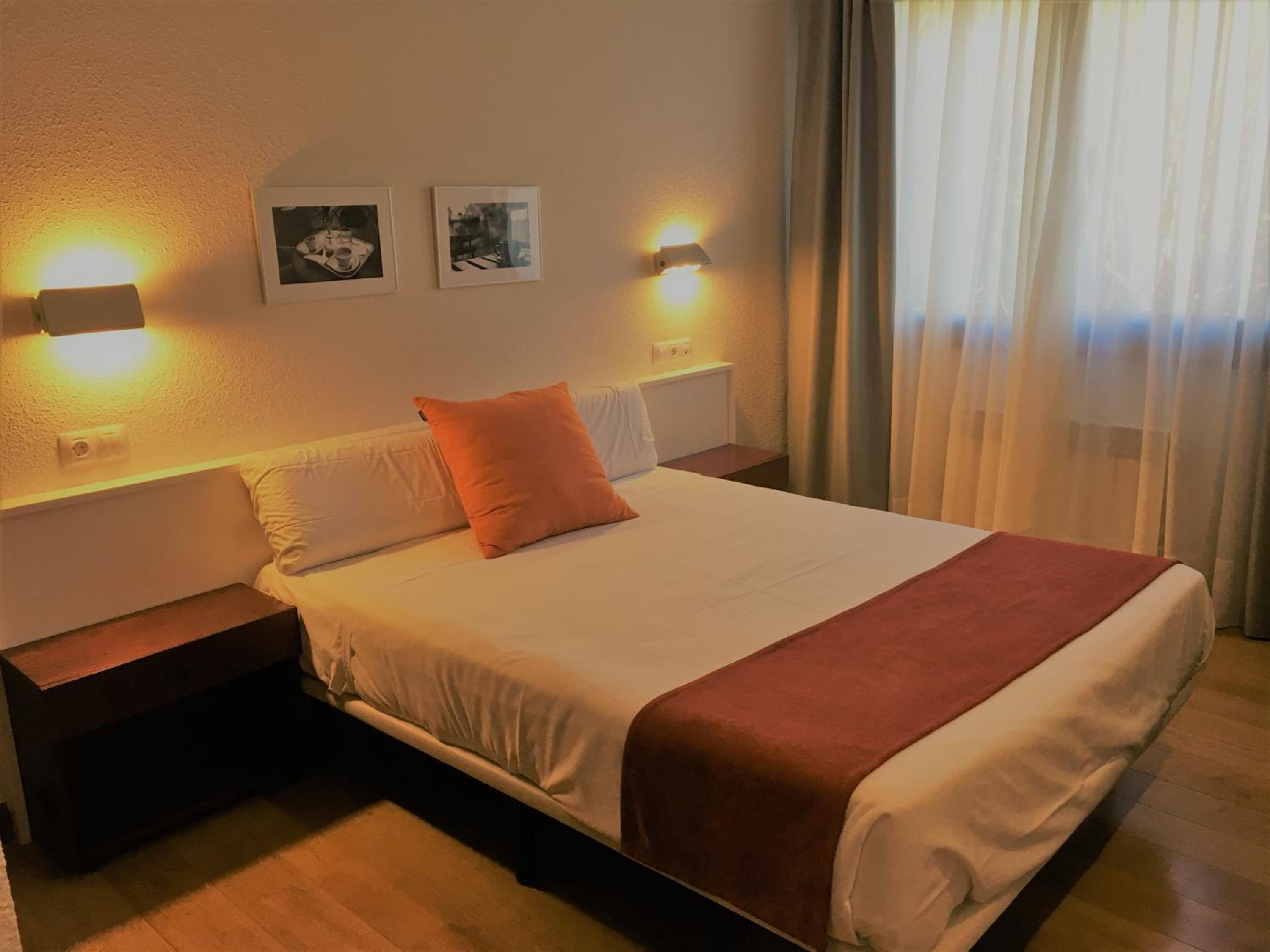 Double Room - Photo 1